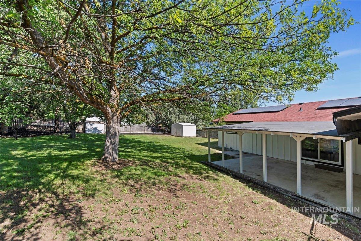 11503 W Santa Barbara Dr Property Photo 19