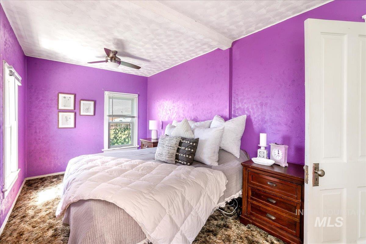 1017 Burley Avenue Property Photo 14