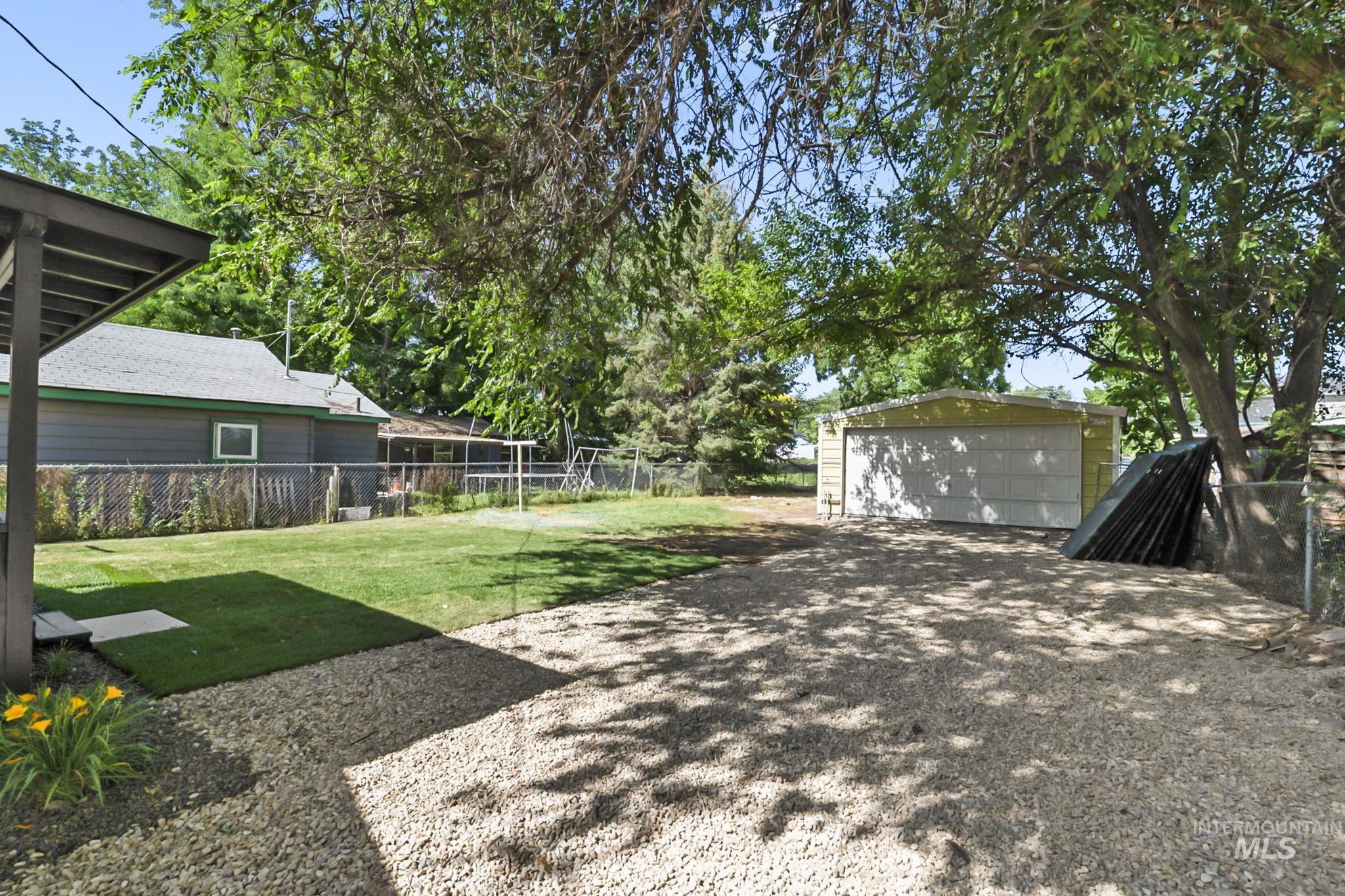 160 4th St. N. Property Photo 19