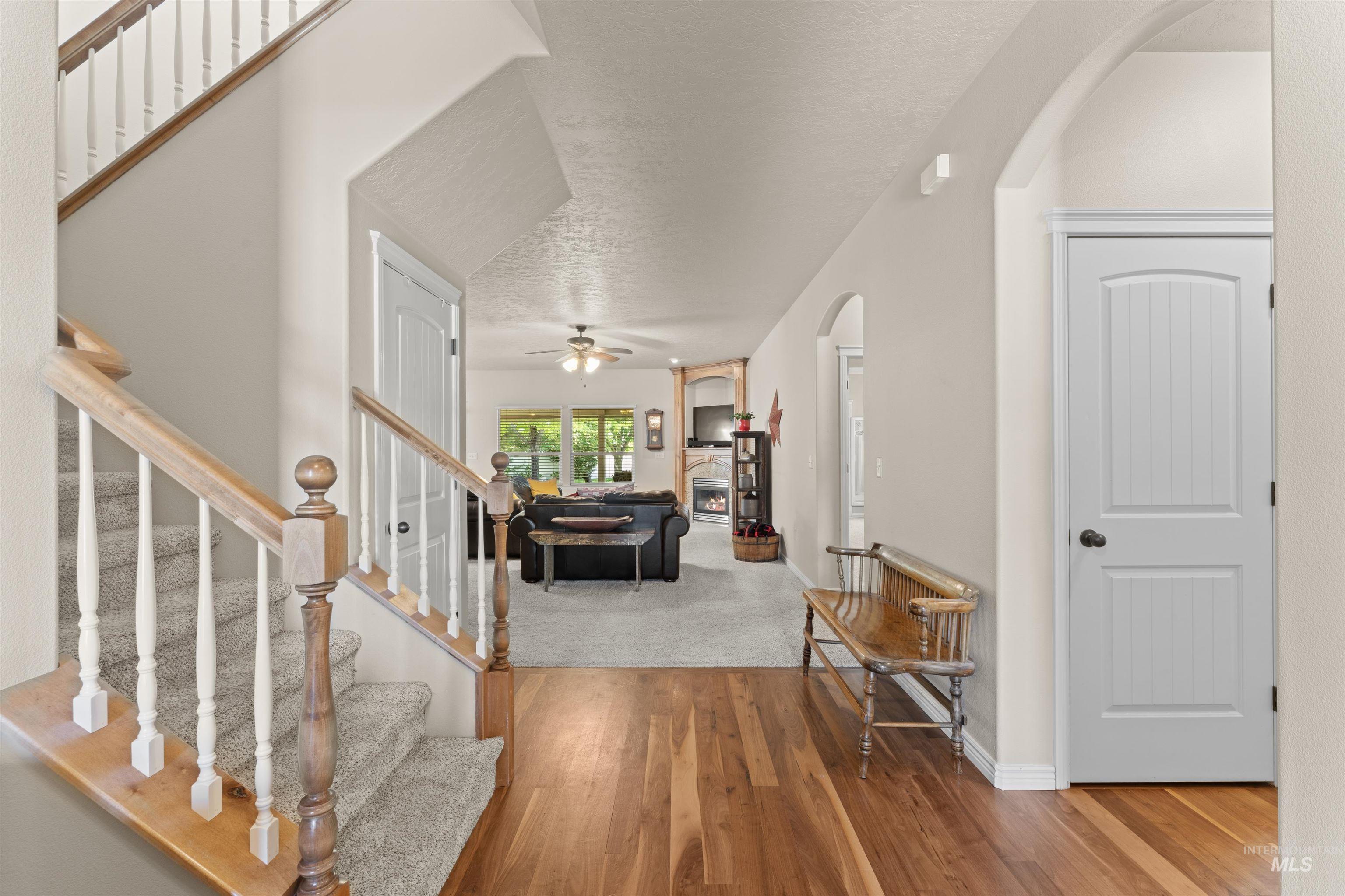 146 W Cub Street Property Photo 6