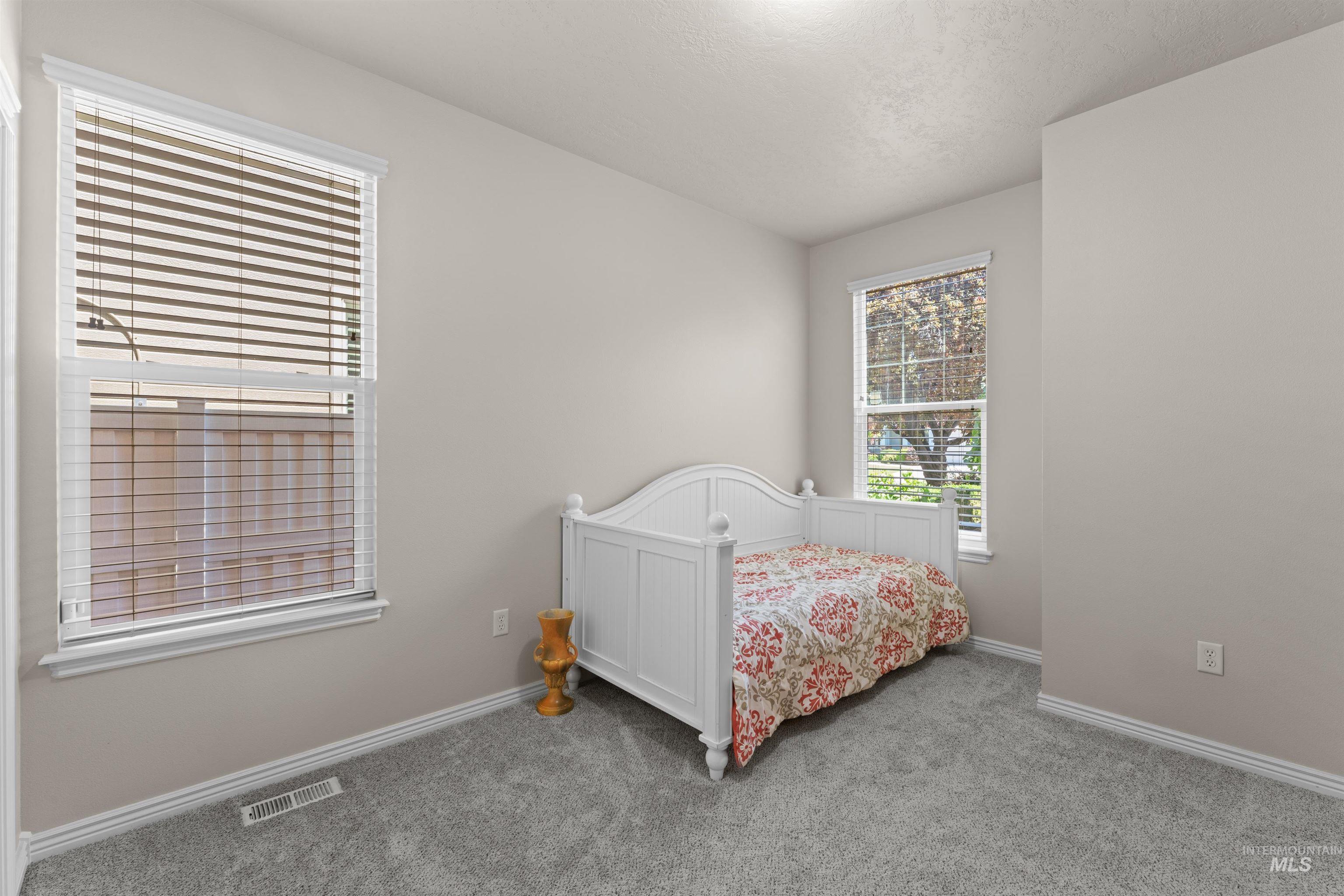 146 W Cub Street Property Photo 25
