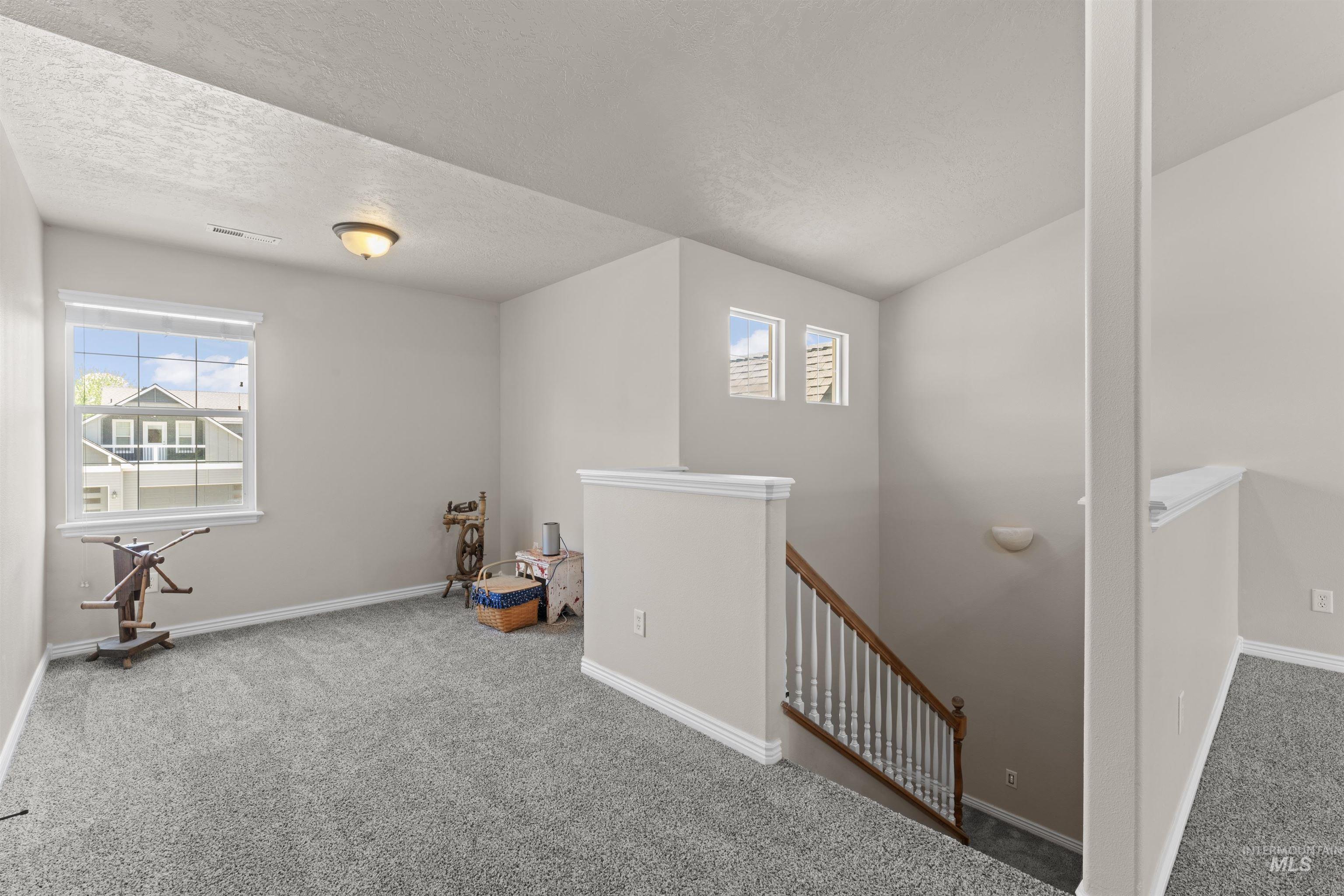 146 W Cub Street Property Photo 31