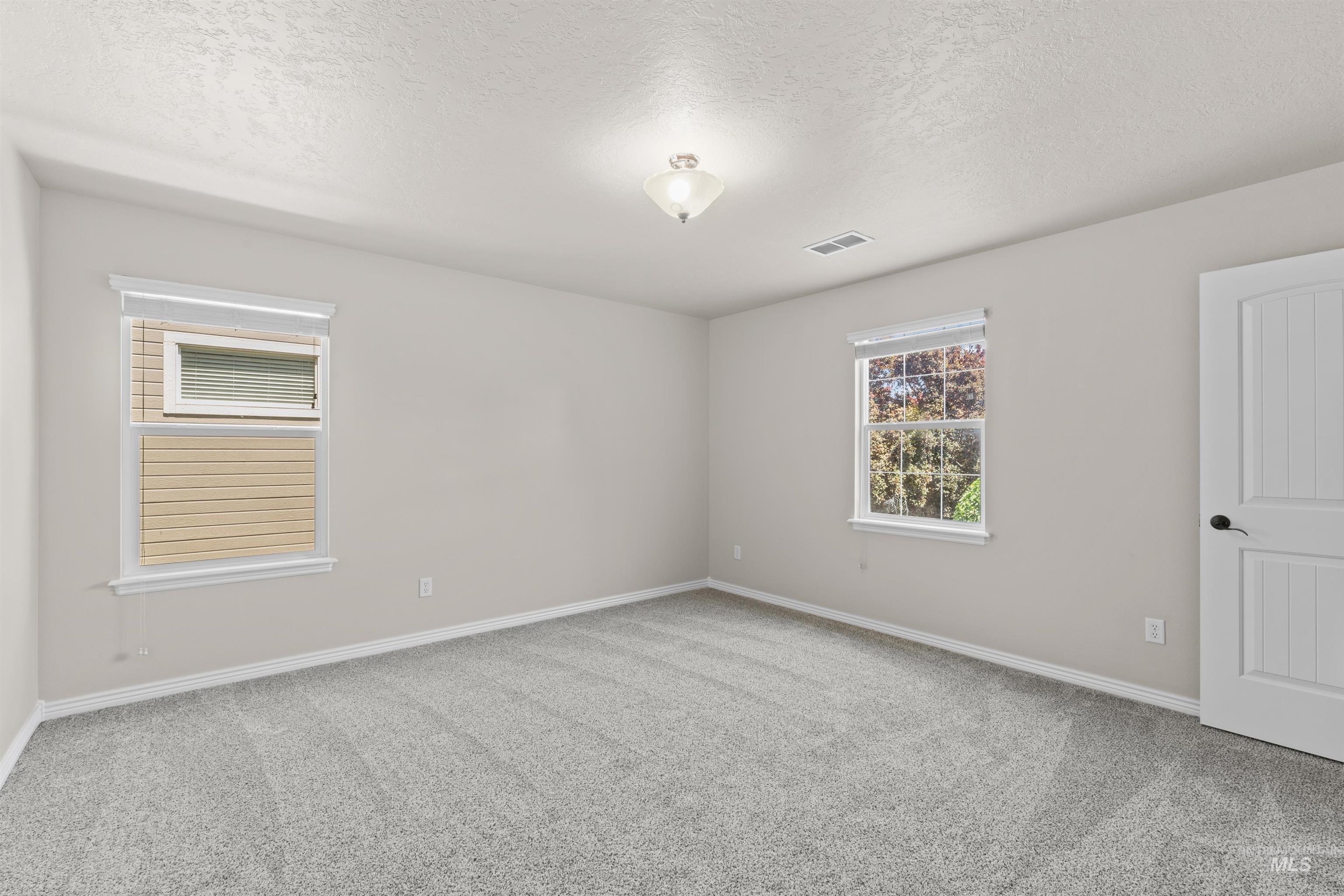 146 W Cub Street Property Photo 36