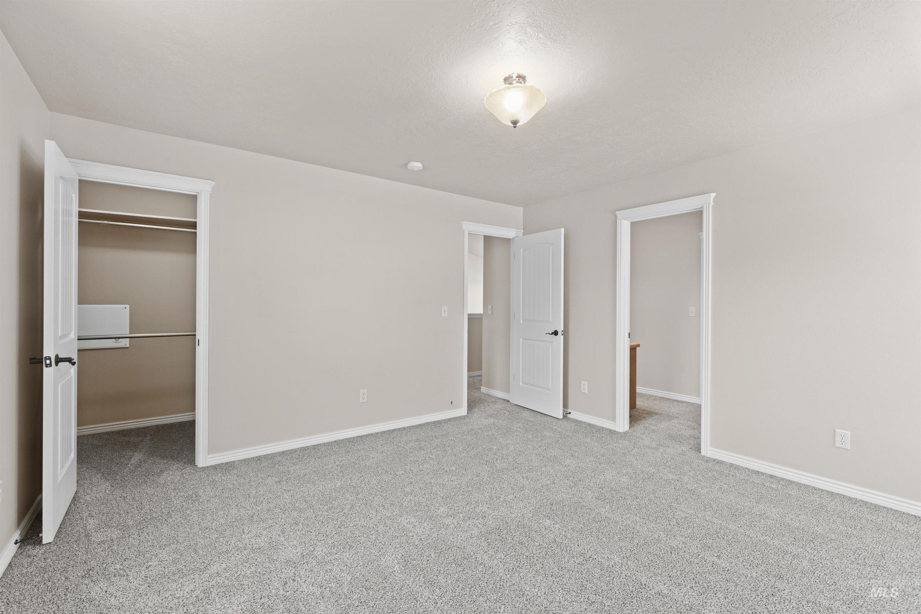 146 W Cub Street Property Photo 37