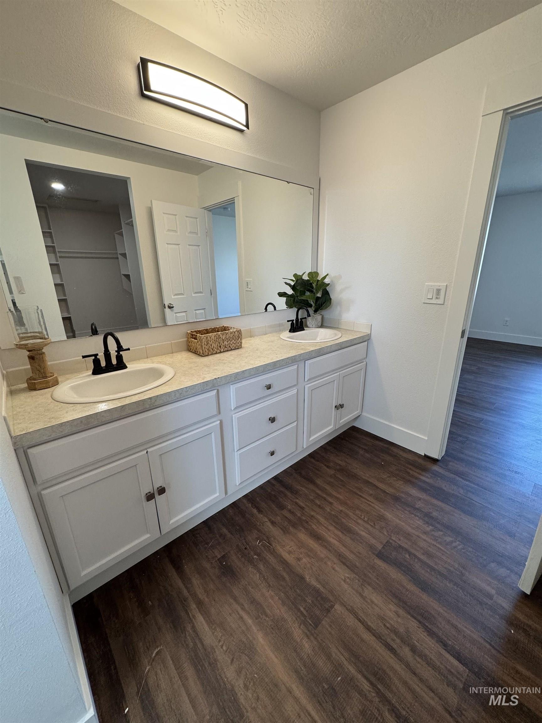 16569 Spartan Ave. Property Photo 13