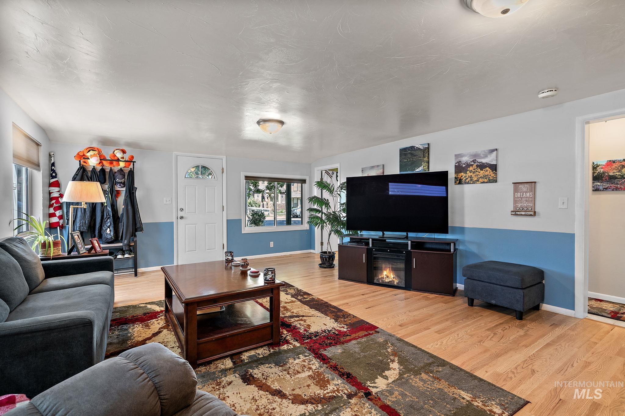 2018 S Hervey St Property Photo 6