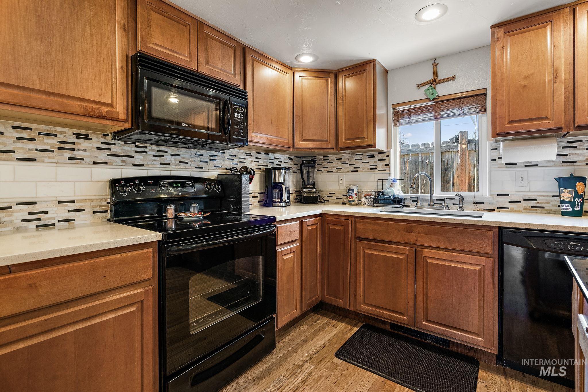 2018 S Hervey St Property Photo 14
