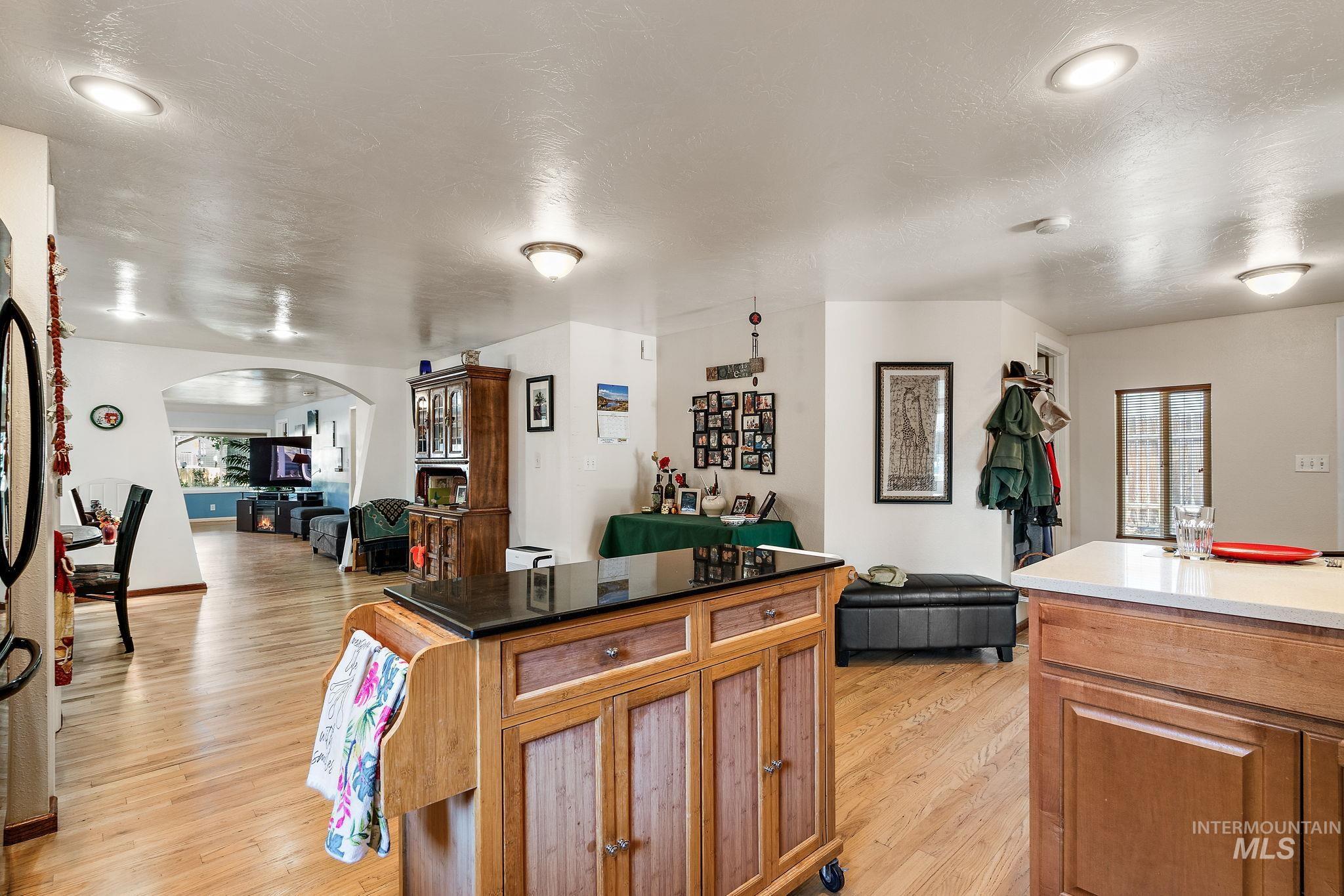 2018 S Hervey St Property Photo 16