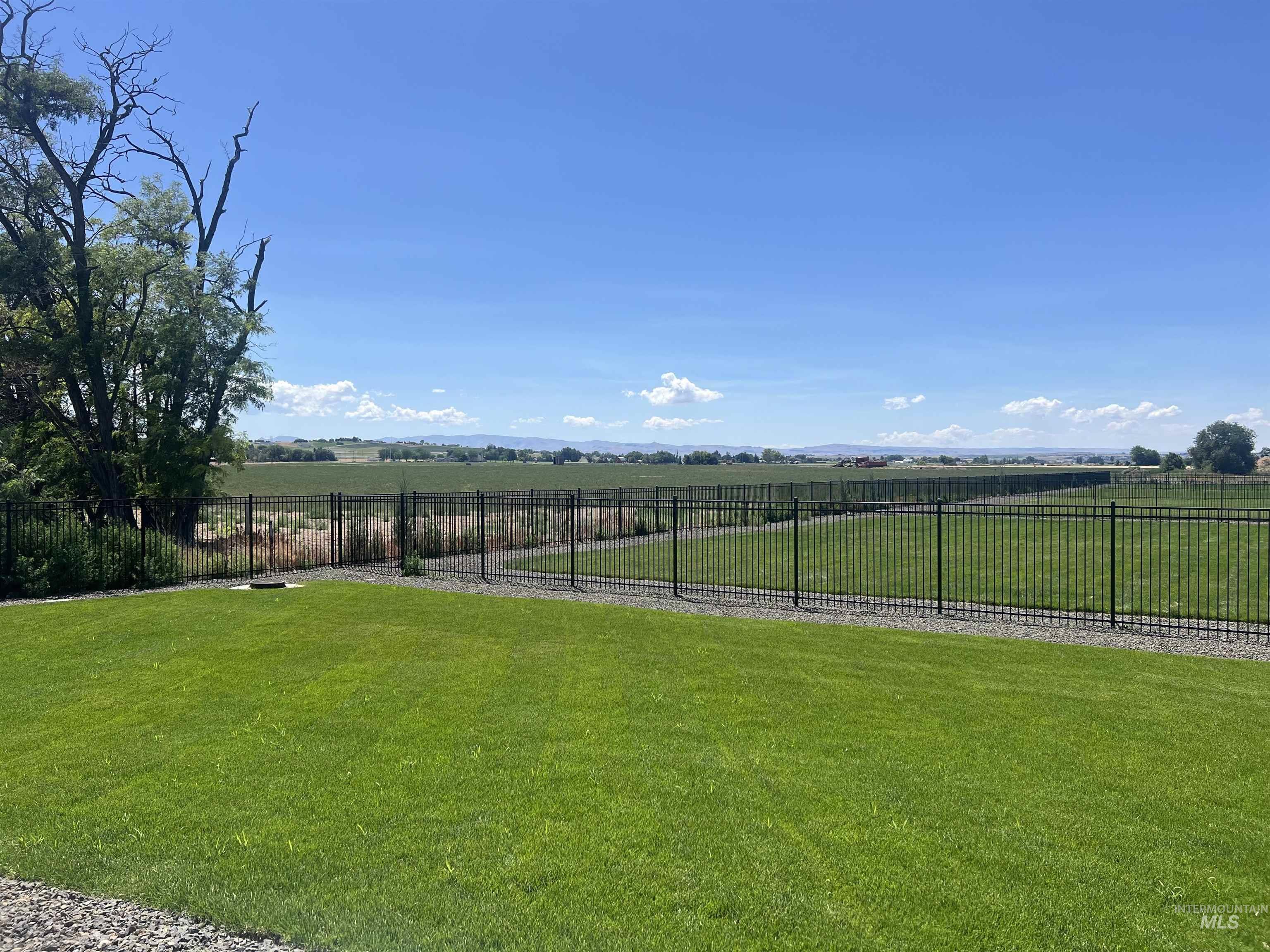 7265 E Red Kite St Property Photo 3