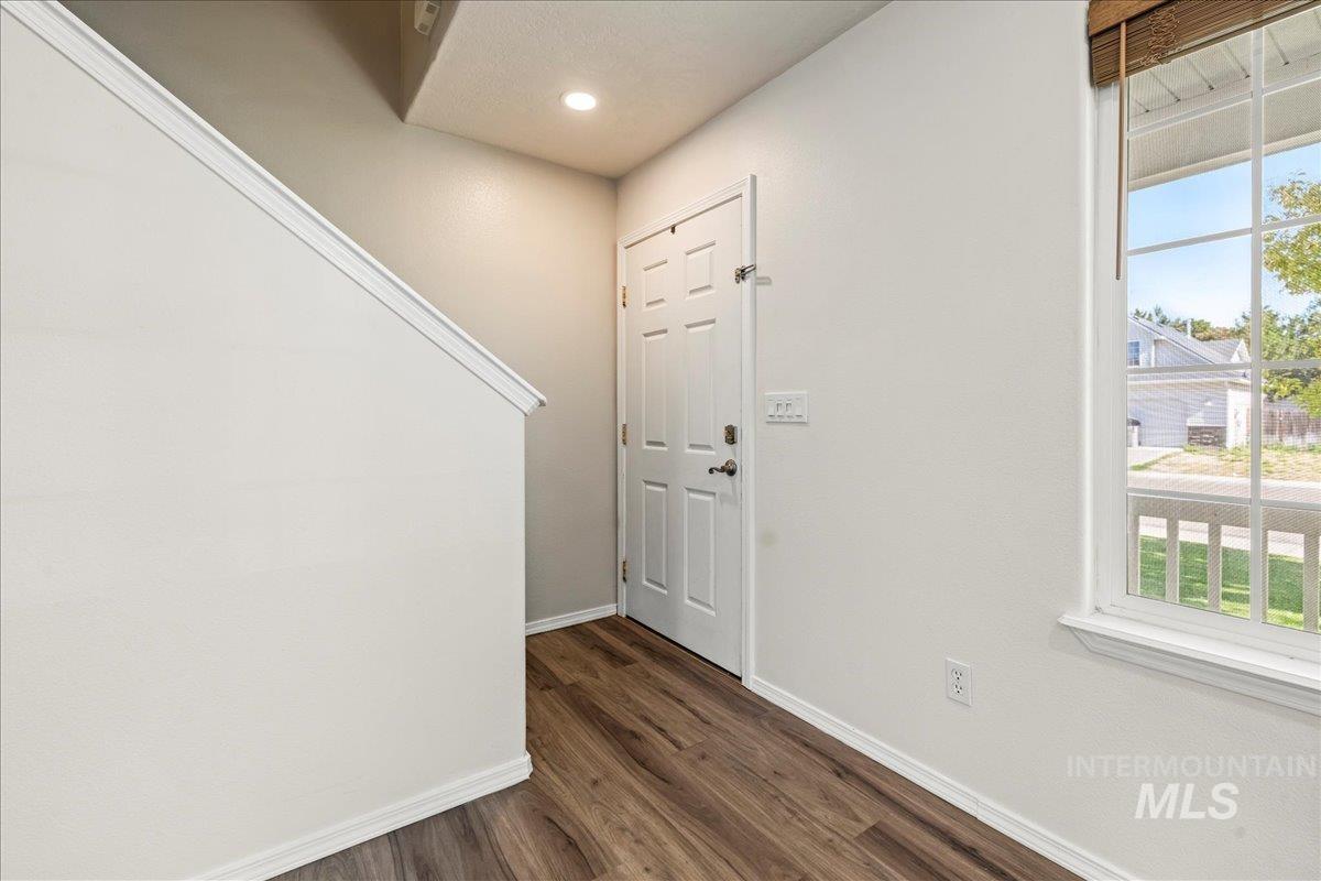 2451 W Willow Pointe Ave Property Photo 11