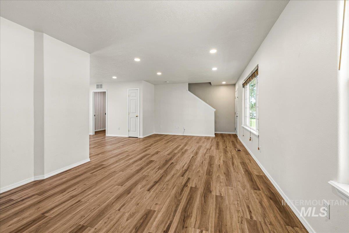 2451 W Willow Pointe Ave Property Photo 15