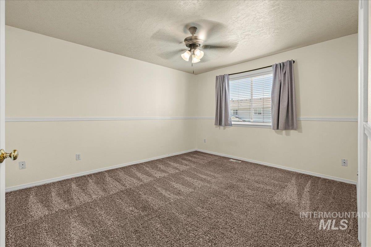 2451 W Willow Pointe Ave Property Photo 31