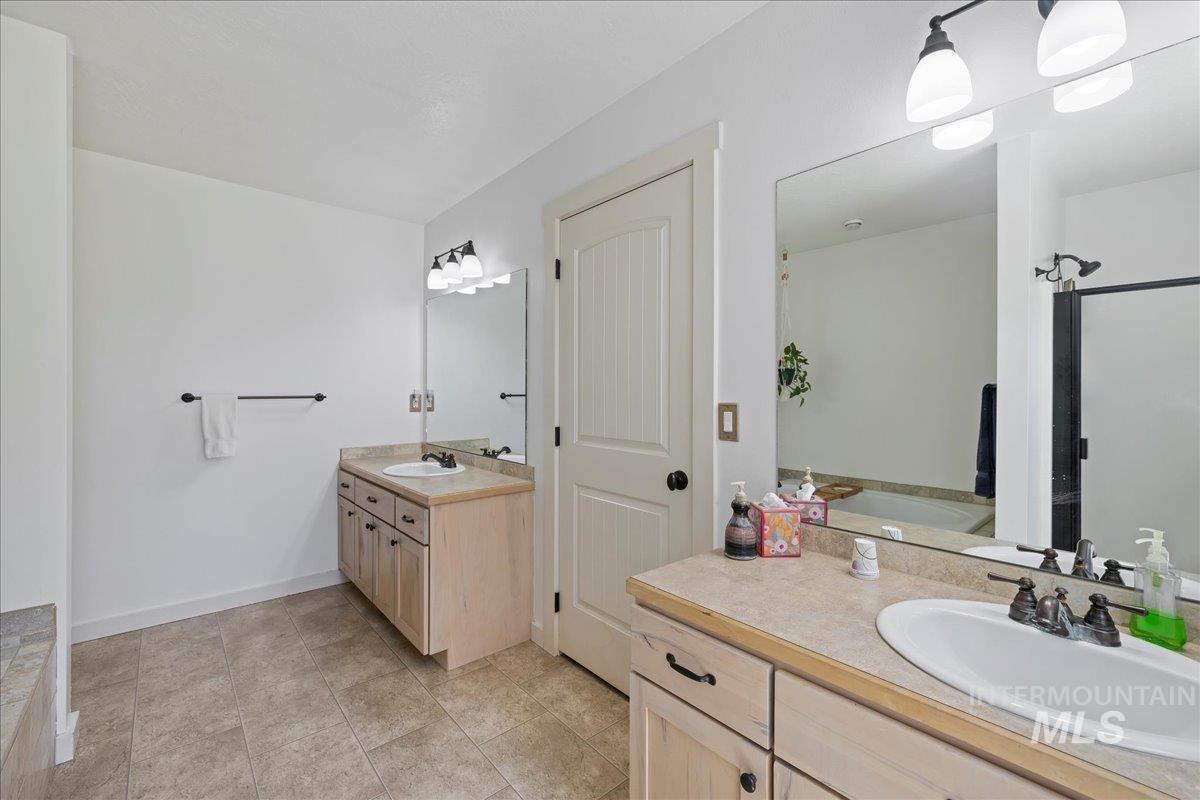 12932 Siscra Property Photo 13