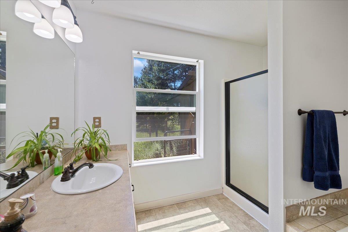 12932 Siscra Property Photo 14
