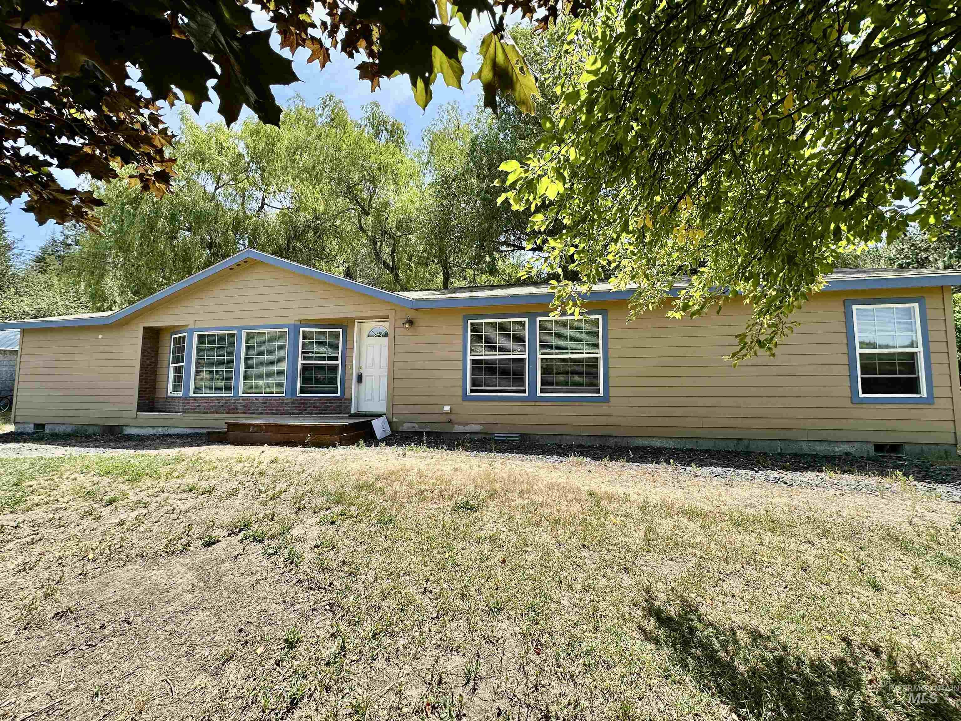 1111 Wallen Road Property Photo 1