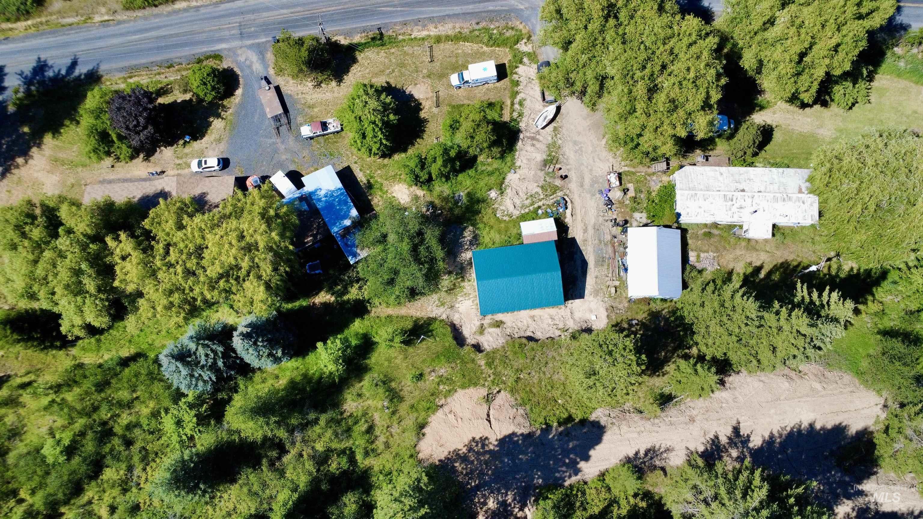 1111 Wallen Road Property Photo 4