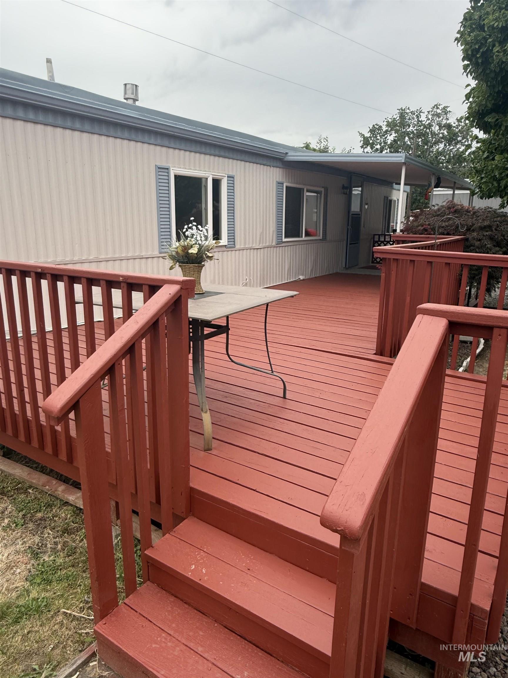 631 Preston Property Photo 2