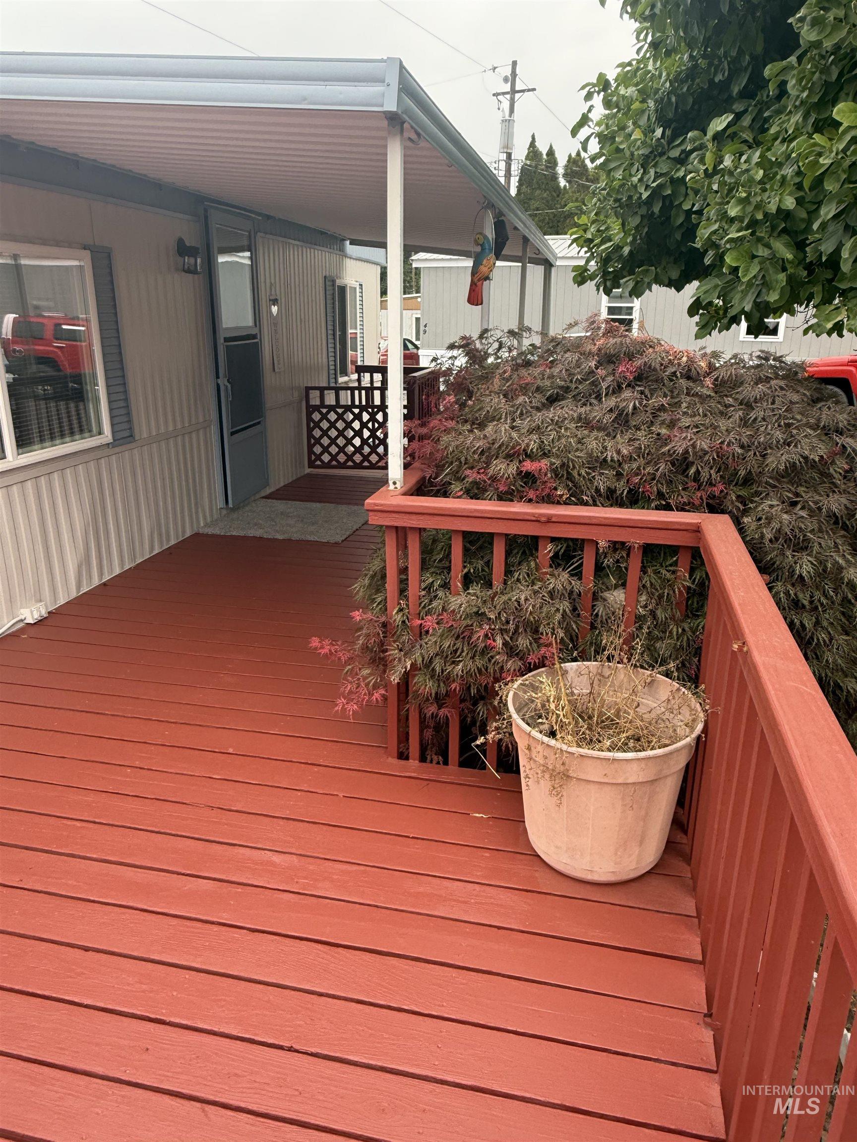 631 Preston Property Photo 3