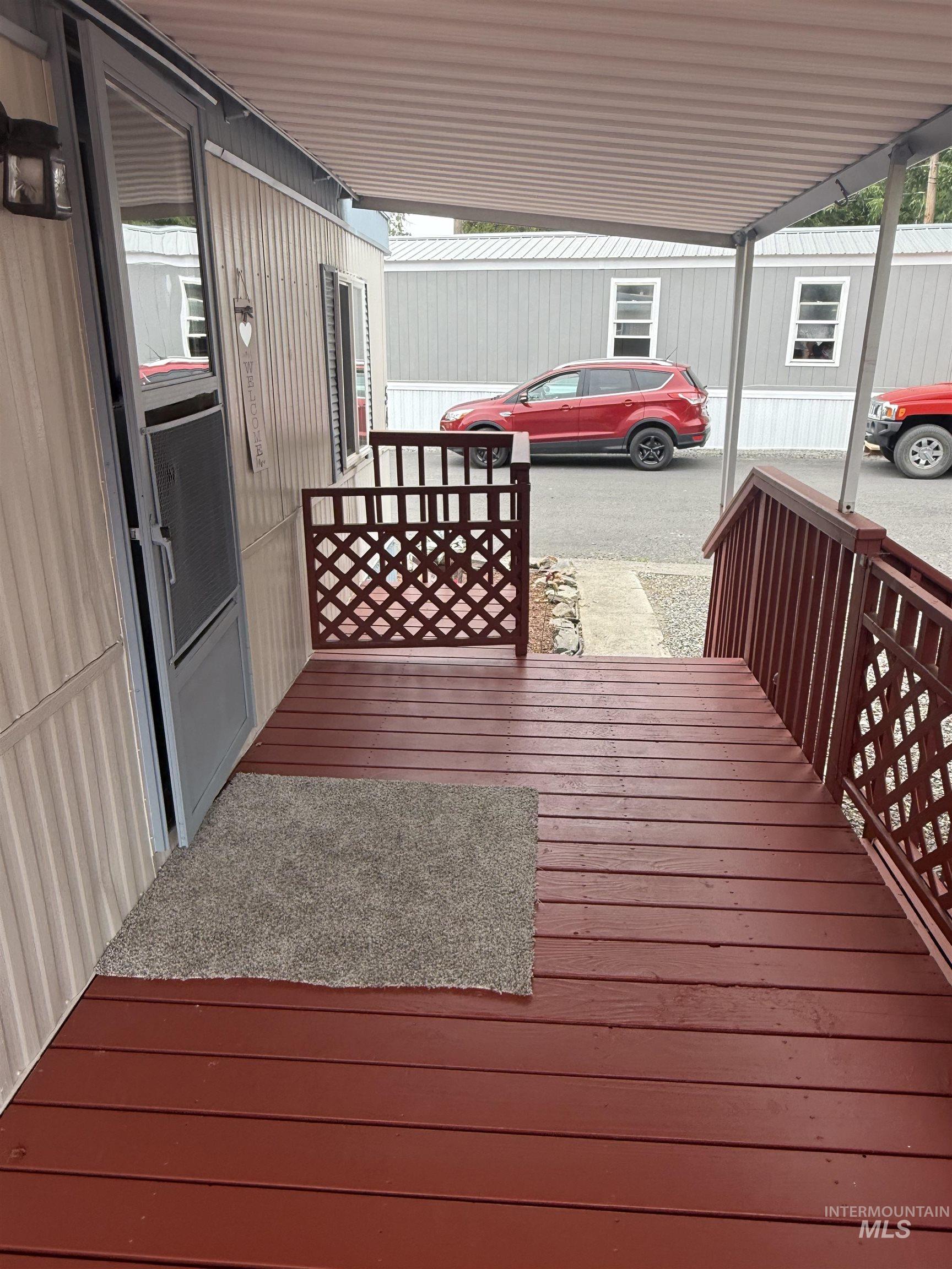 631 Preston Property Photo 4