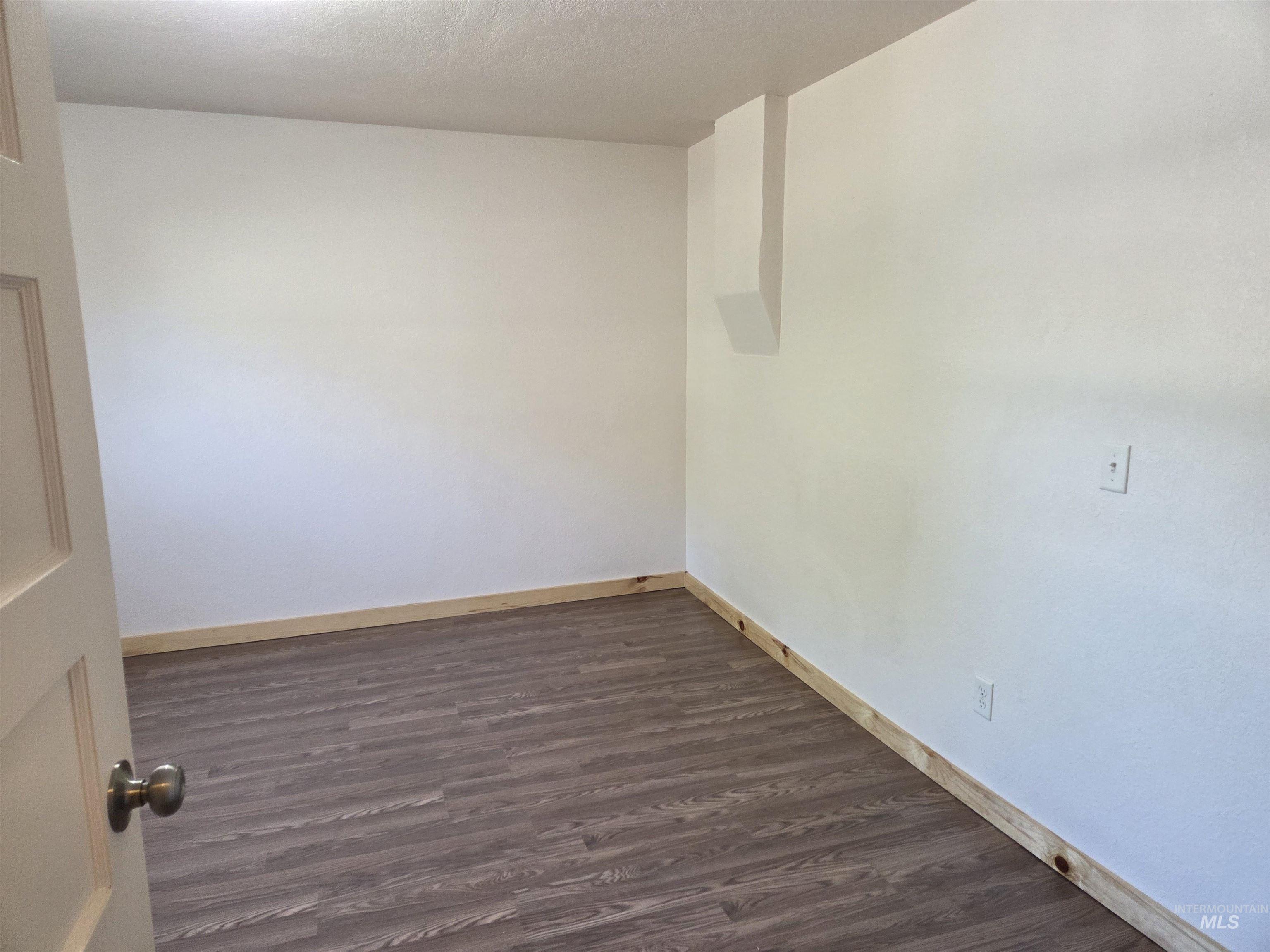 113 N Jackson St Property Photo 18