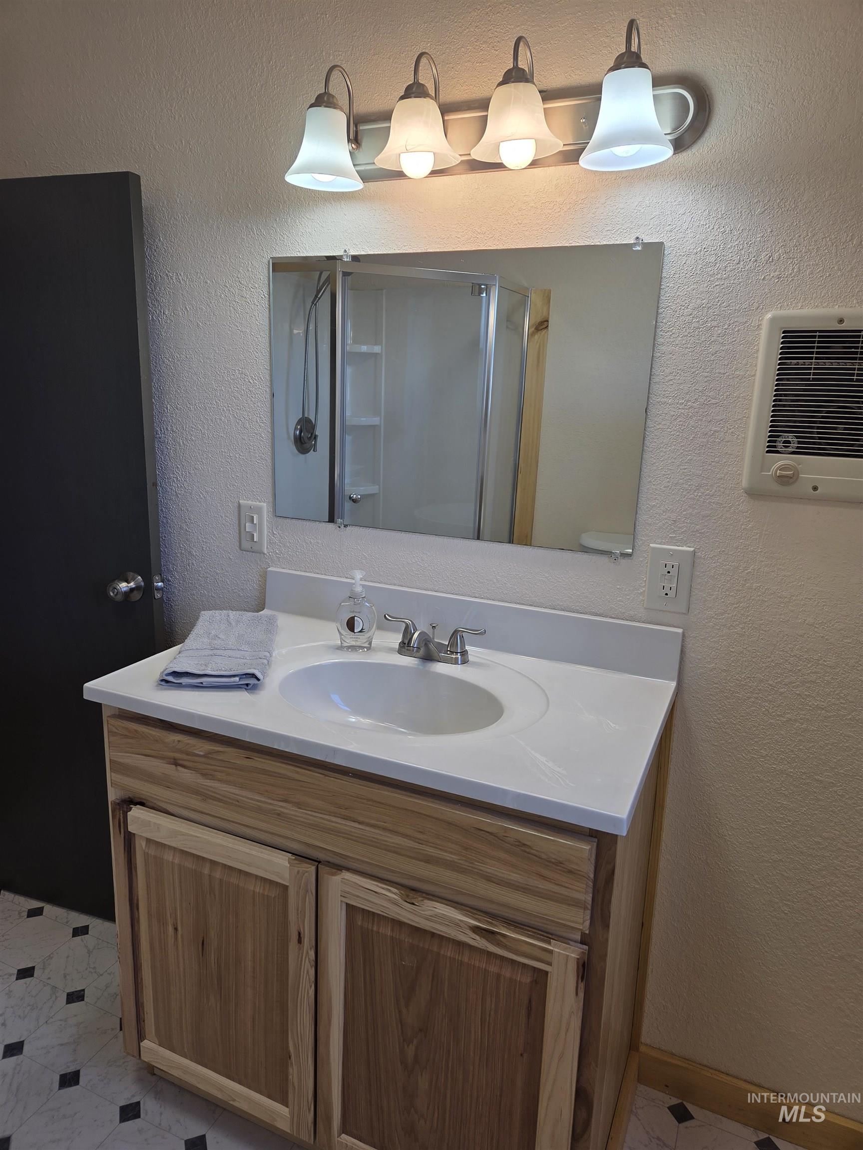 113 N Jackson St Property Photo 25