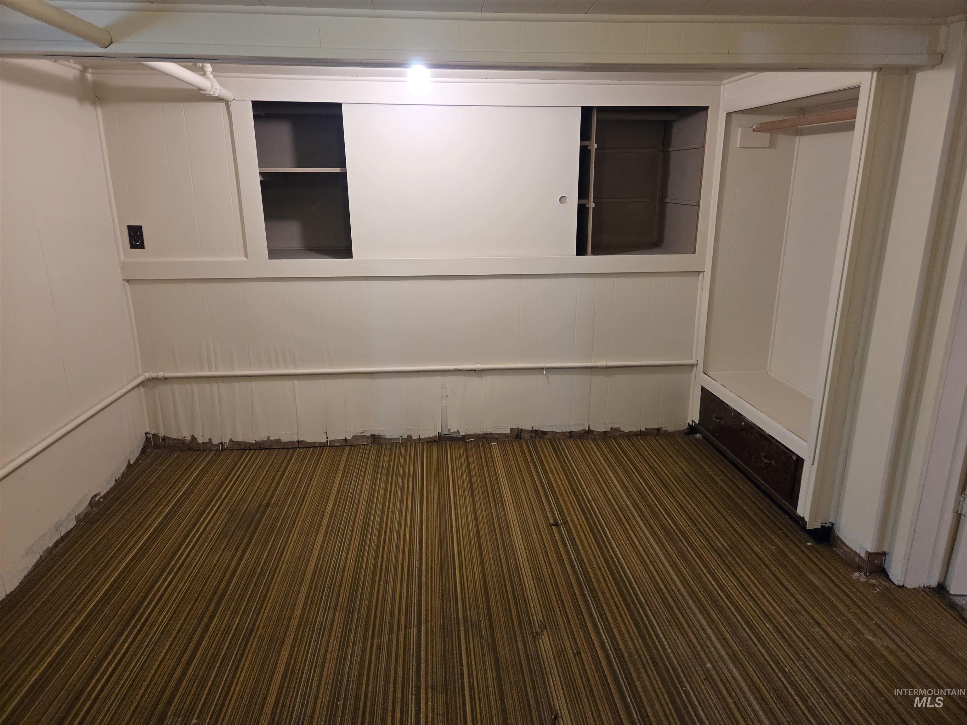 113 N Jackson St Property Photo 36