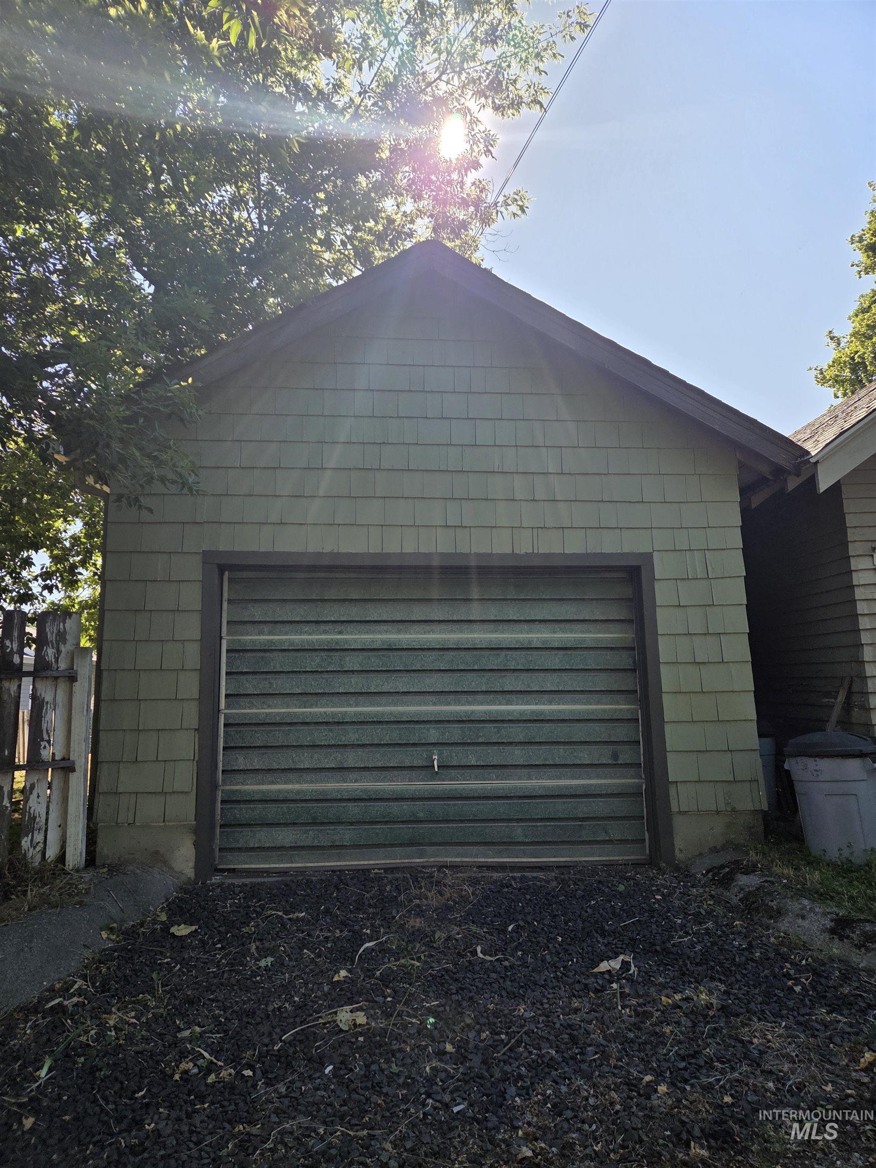 113 N Jackson St Property Photo 48
