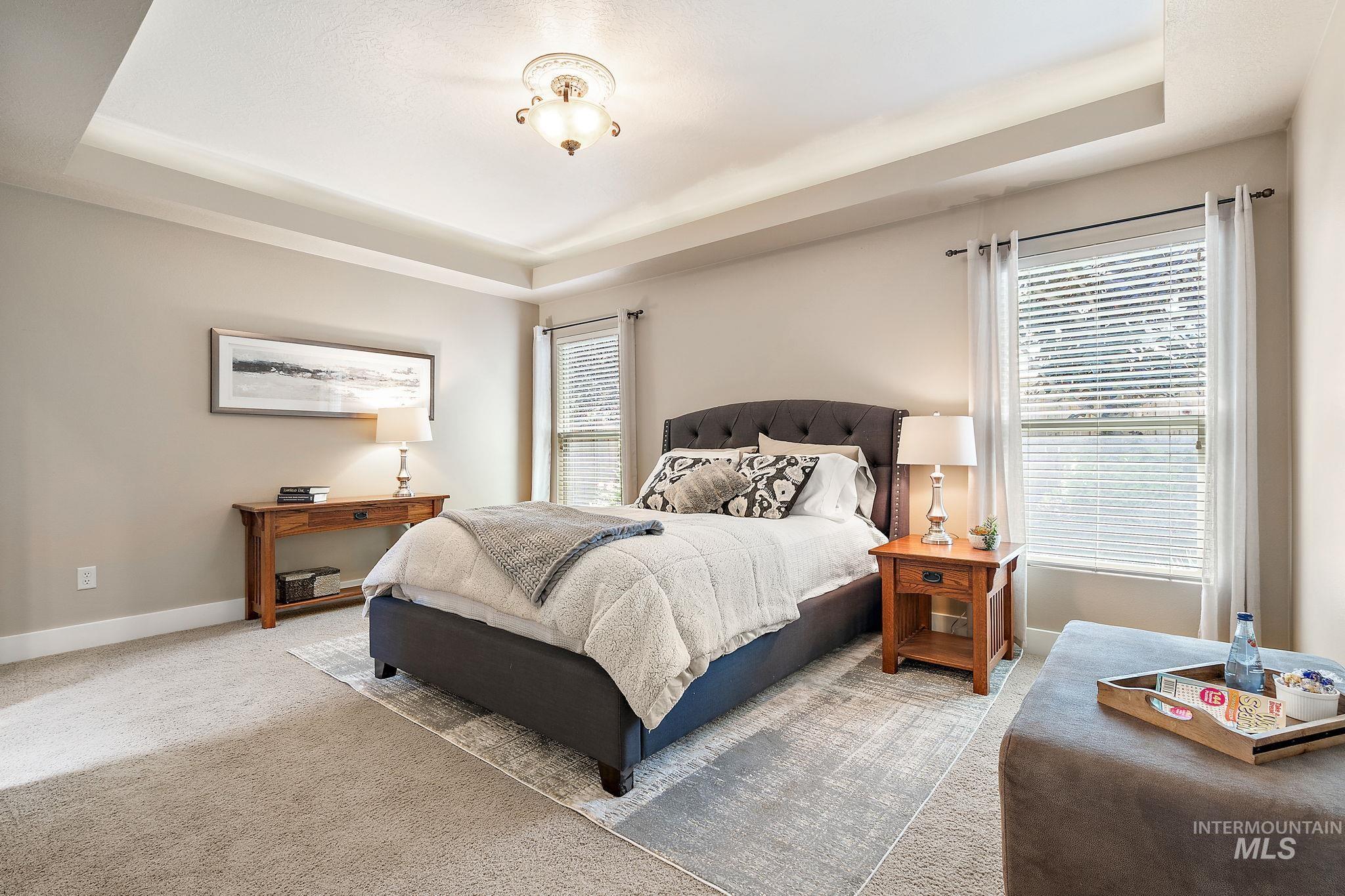 733 E San Pedro St Property Photo 21