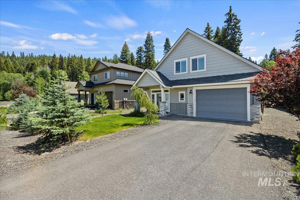 1484 Dragonfly Loop Property Photo 2