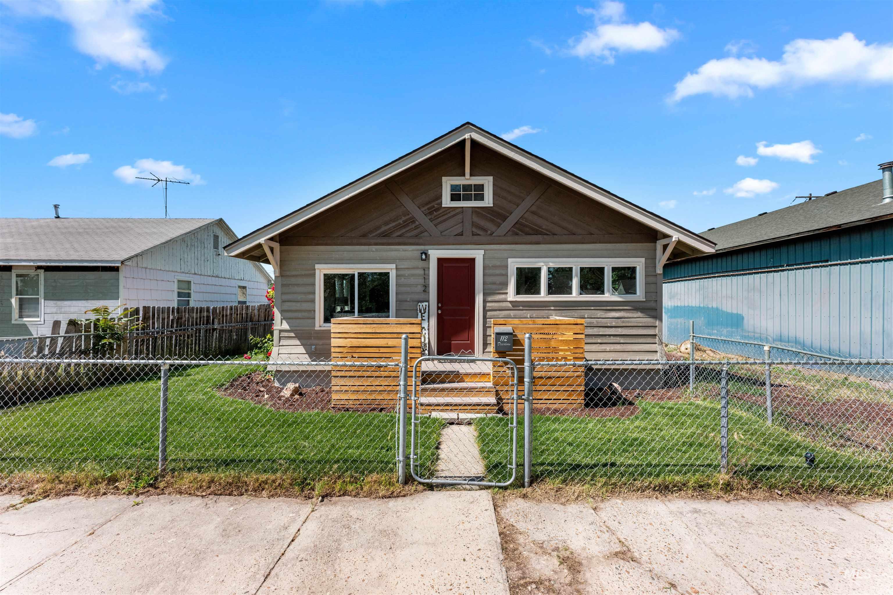 112 Dearborn Street Property Photo 1