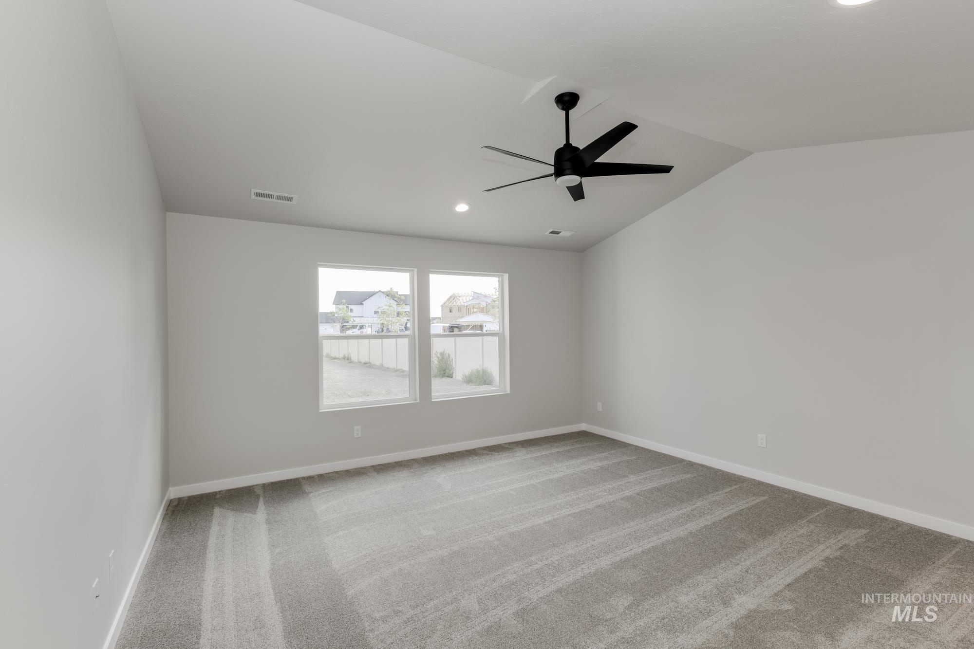 612 W Striped Owl St Property Photo 16