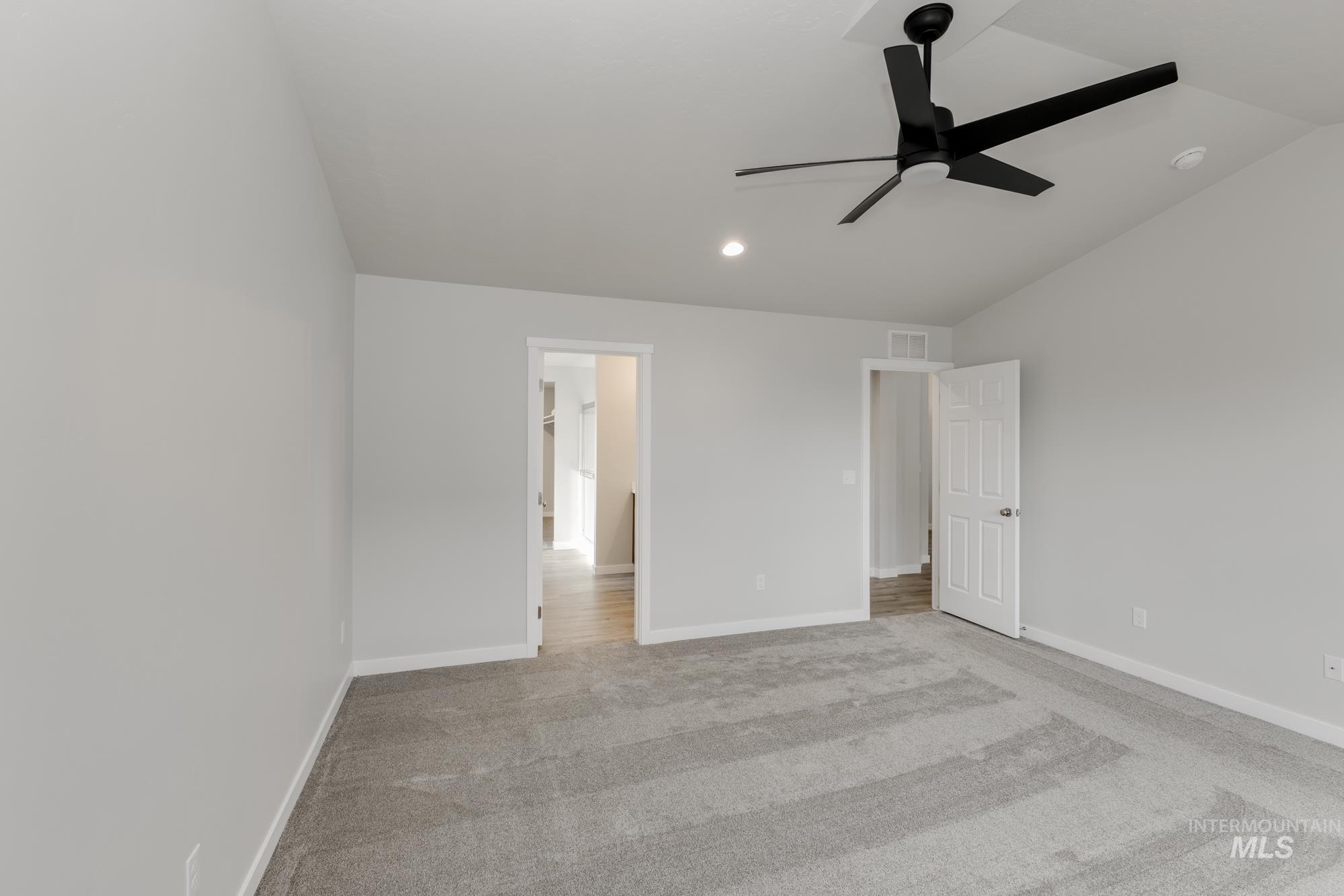 612 W Striped Owl St Property Photo 17