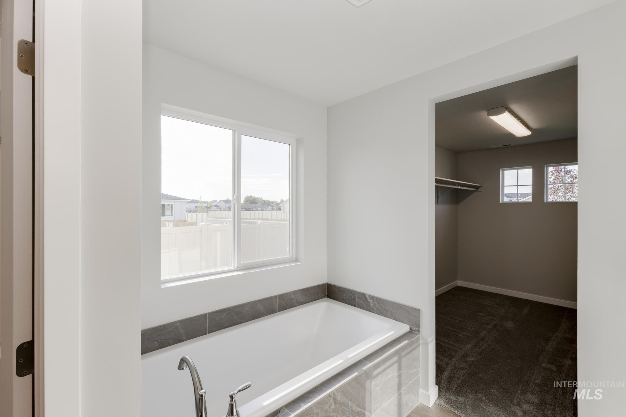 612 W Striped Owl St Property Photo 19