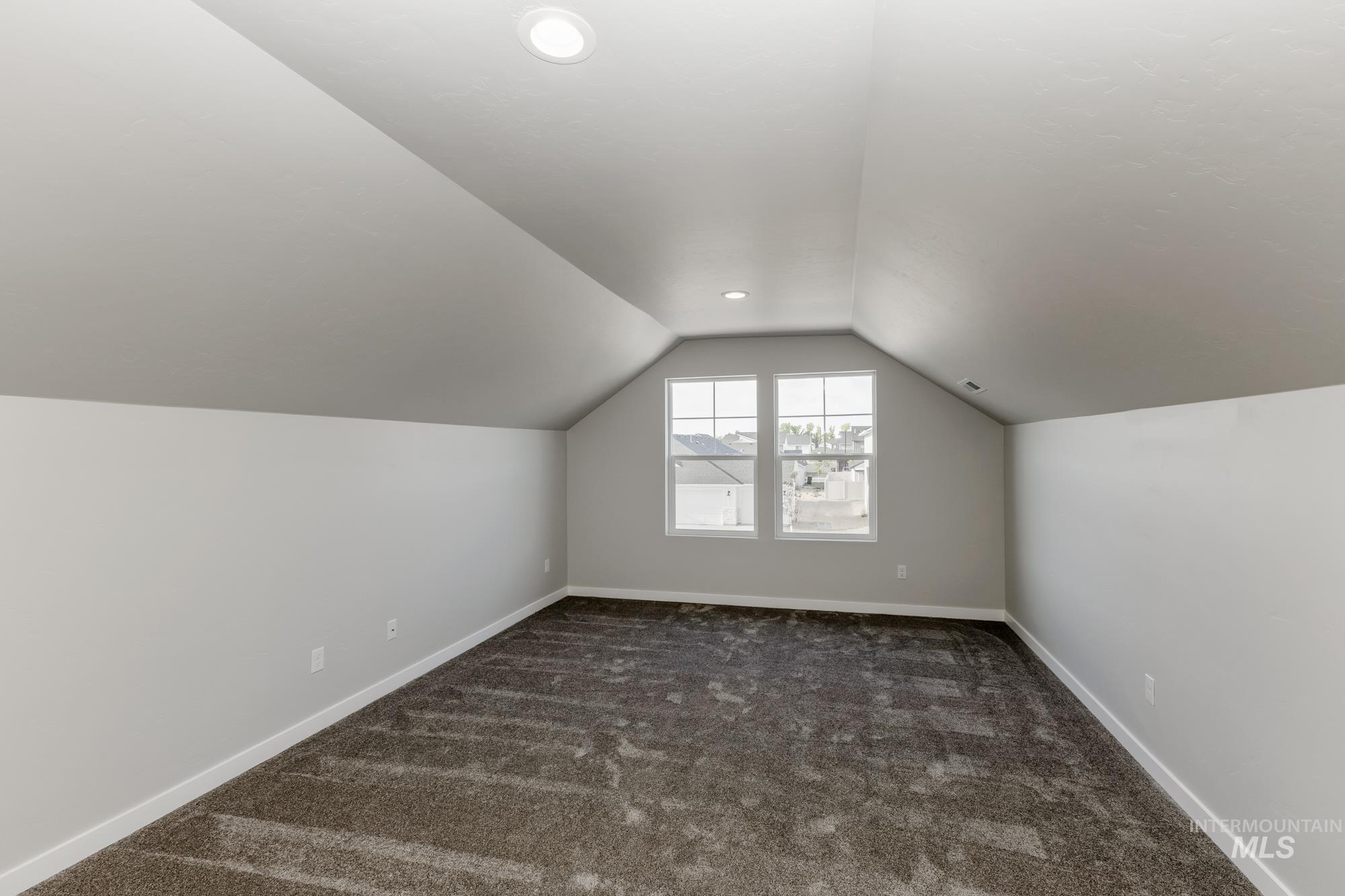 612 W Striped Owl St Property Photo 23