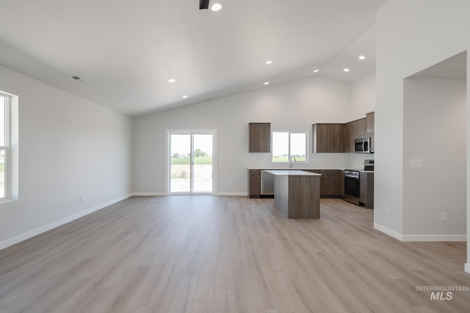 3858 W Tribute St Property Photo 12