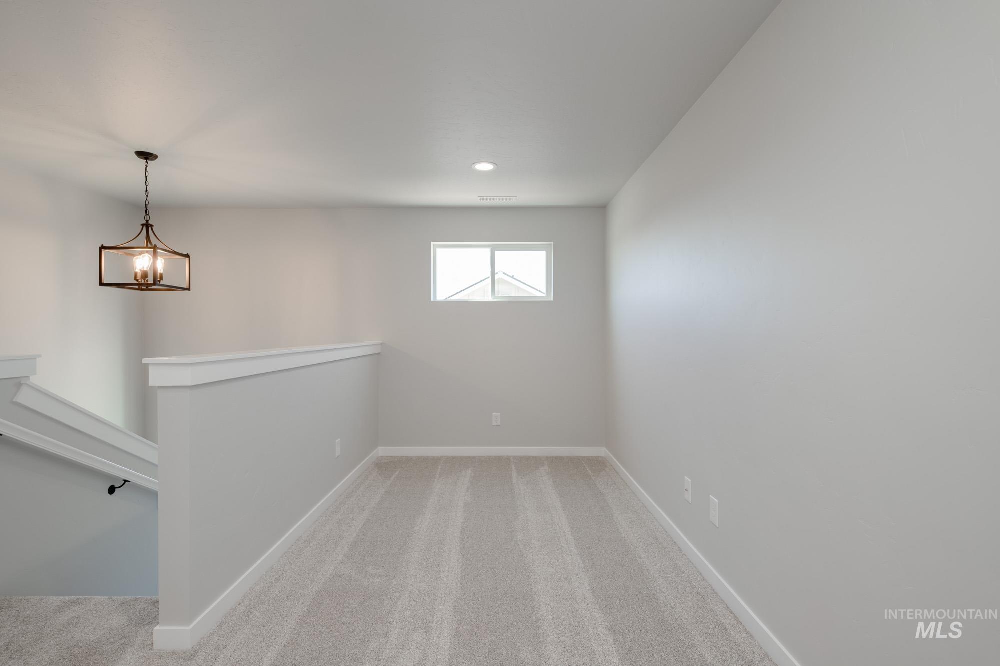 16791 Carlin Ave Property Photo 19