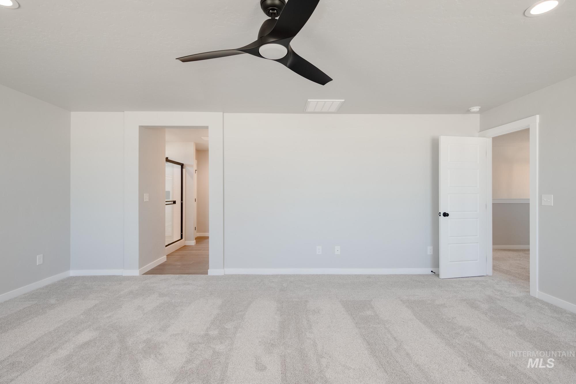 16791 Carlin Ave Property Photo 21