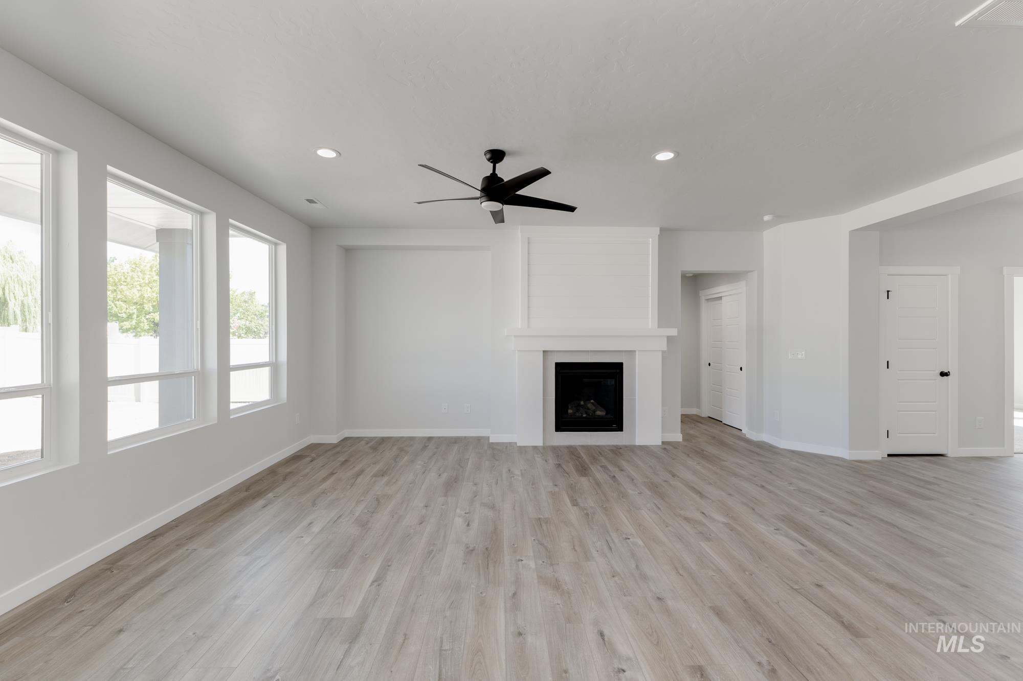 5305 S Danforth Ave Property Photo 10