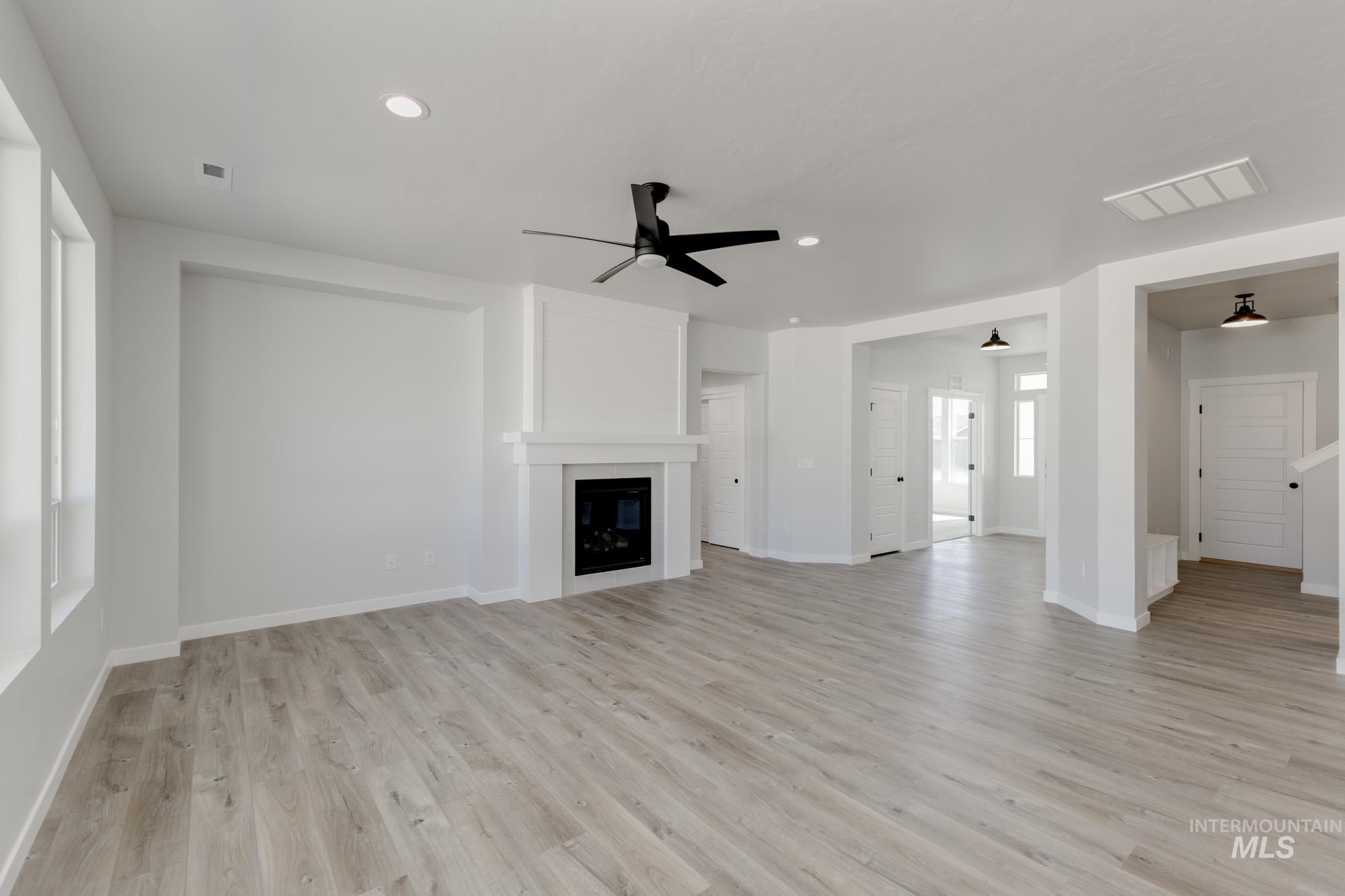 5305 S Danforth Ave Property Photo 11