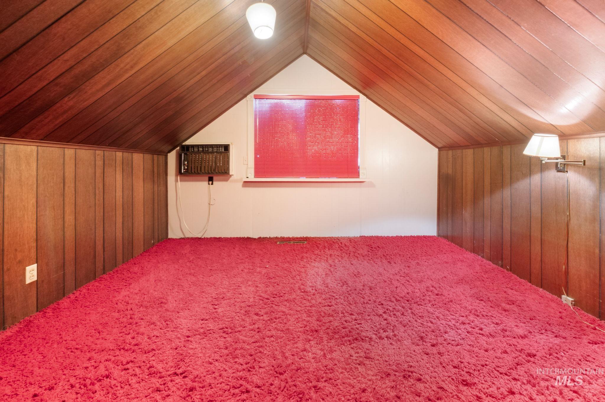 523 Burrell Avenue Property Photo 20