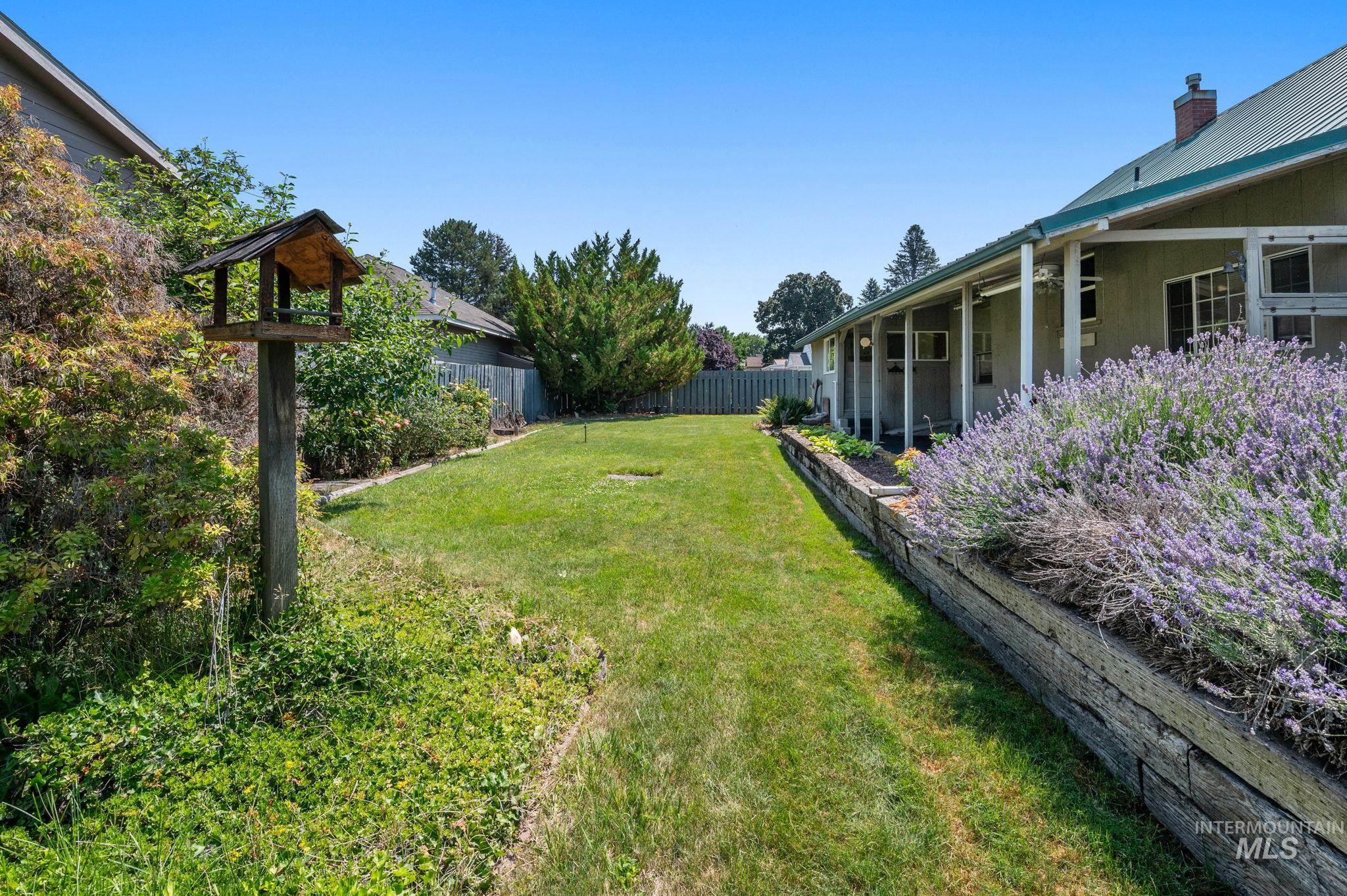 523 Burrell Avenue Property Photo 26