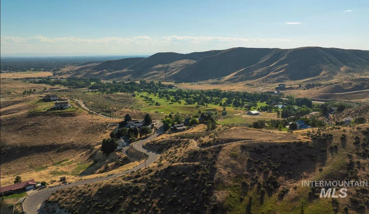 8060 Stack Rock Dr Property Photo 38