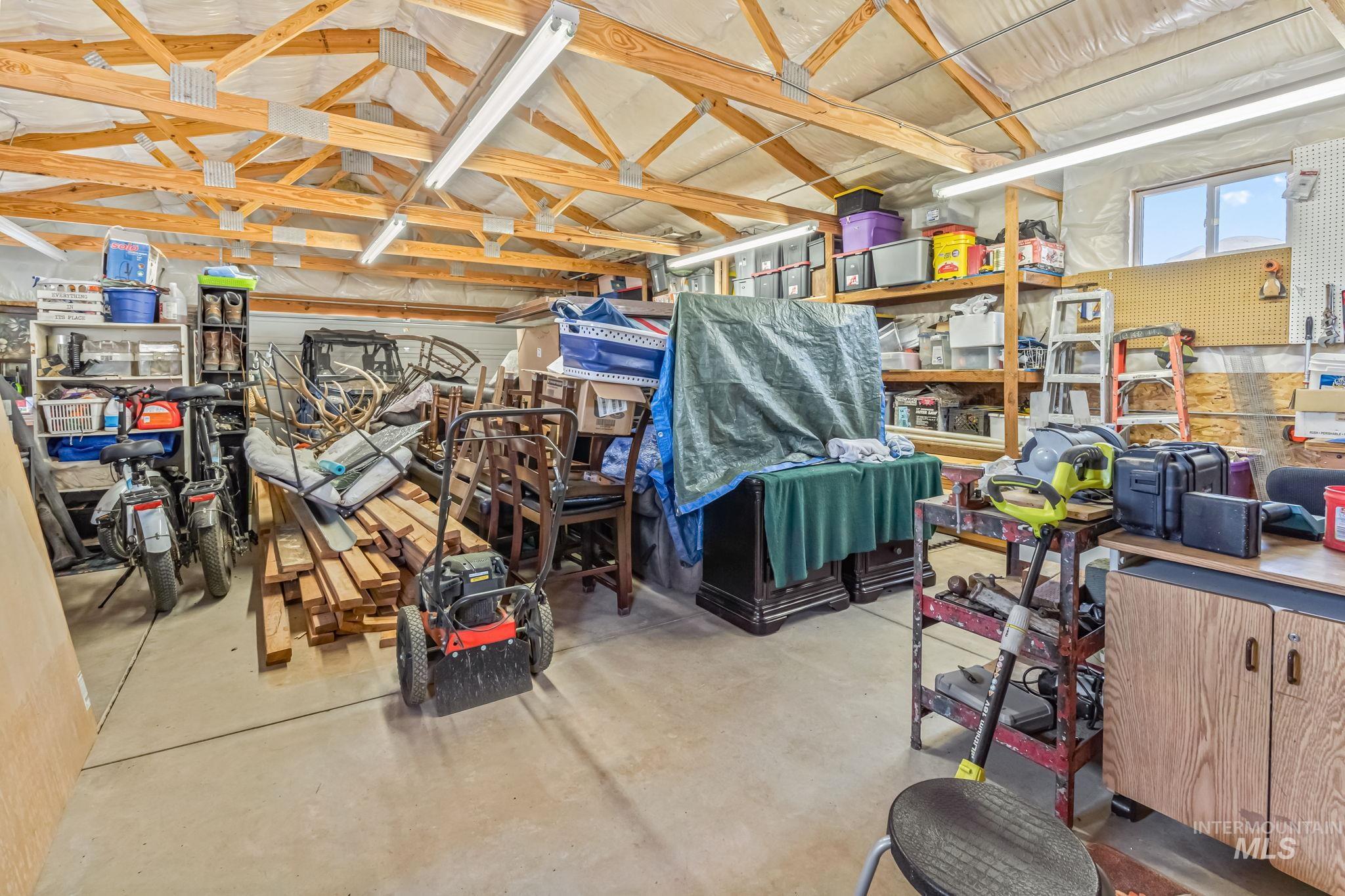 24 Family Pl Property Photo 10
