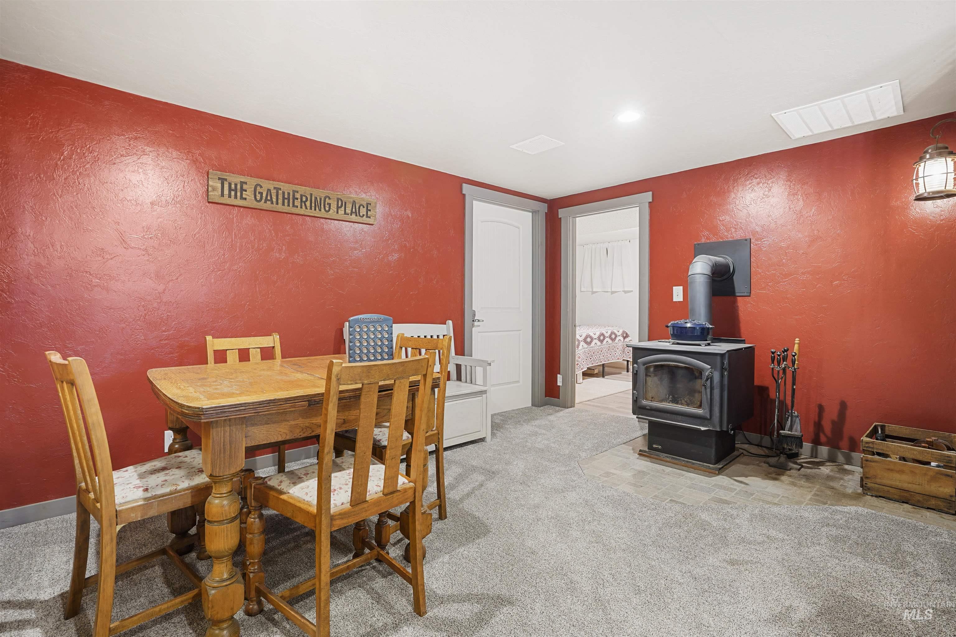 403 S Crestview Property Photo 19