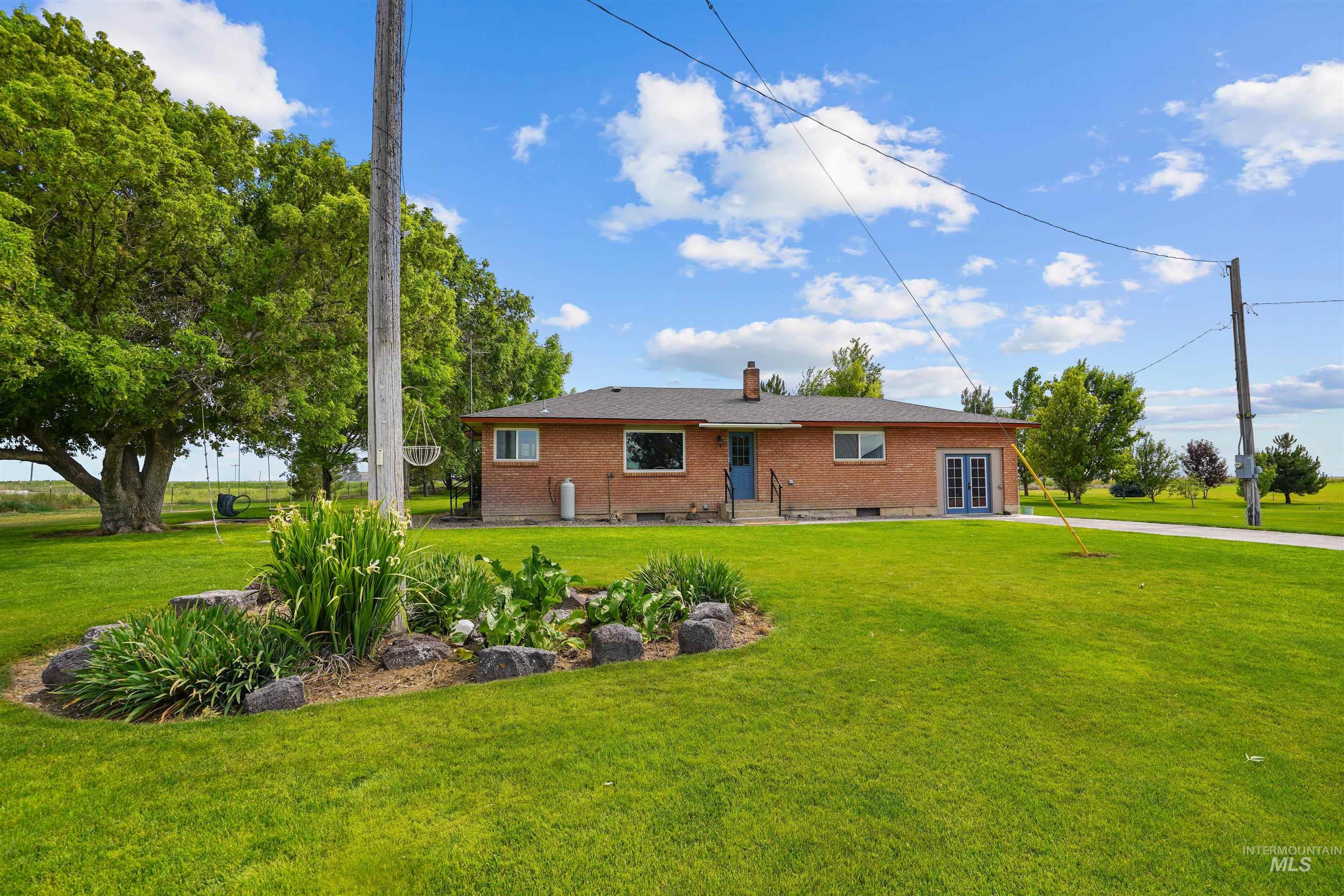 403 S Crestview Property Photo 25