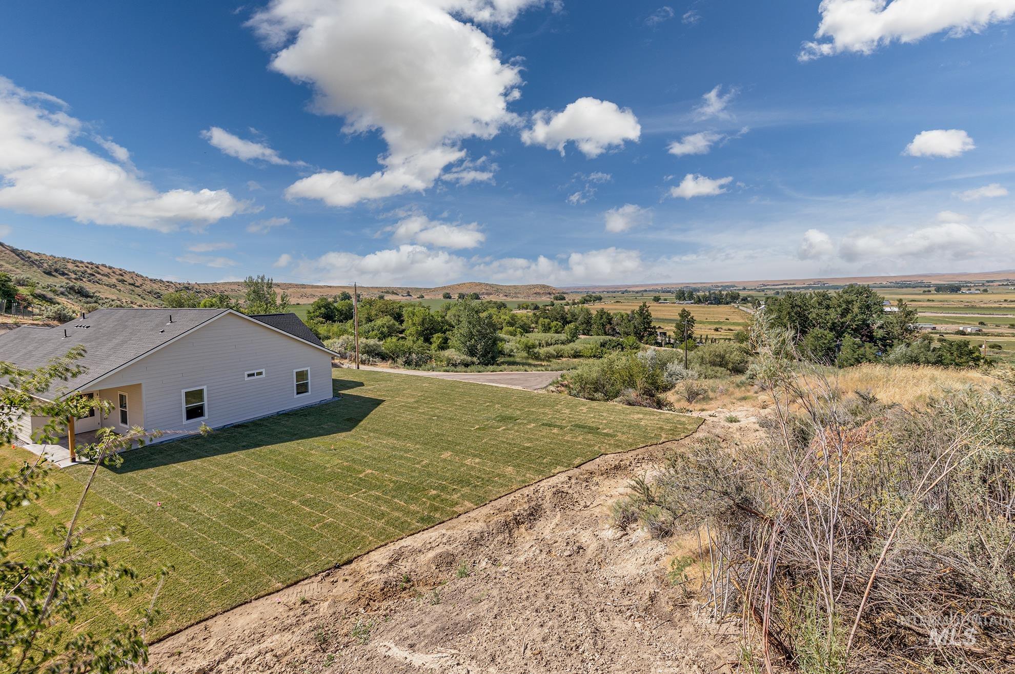 3355 County Line Road Property Photo 1