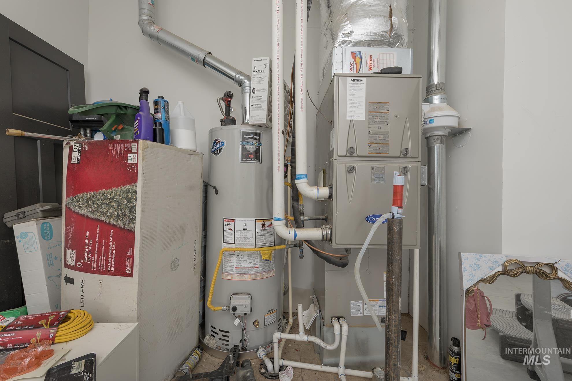 424 Foothill Drive Property Photo 20