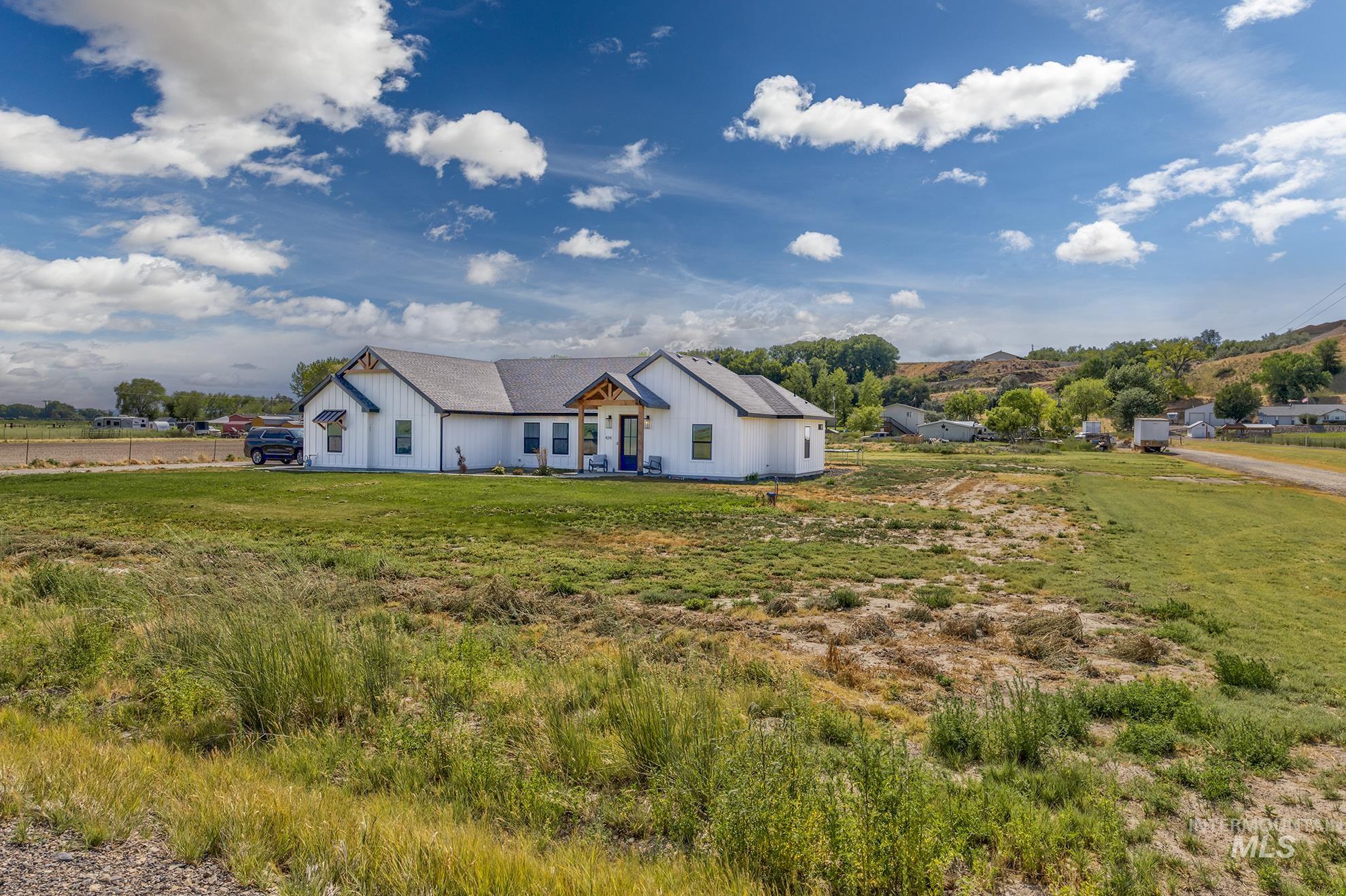 424 Foothill Drive Property Photo 41