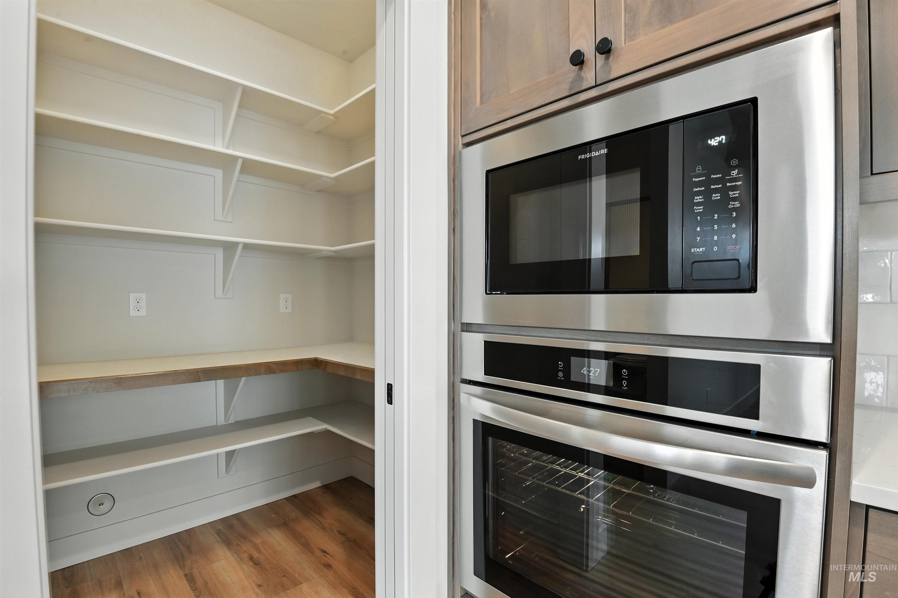 3521 S El Rio Property Photo 14