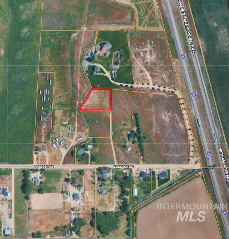 16655 Goodson Rd Property Photo 3